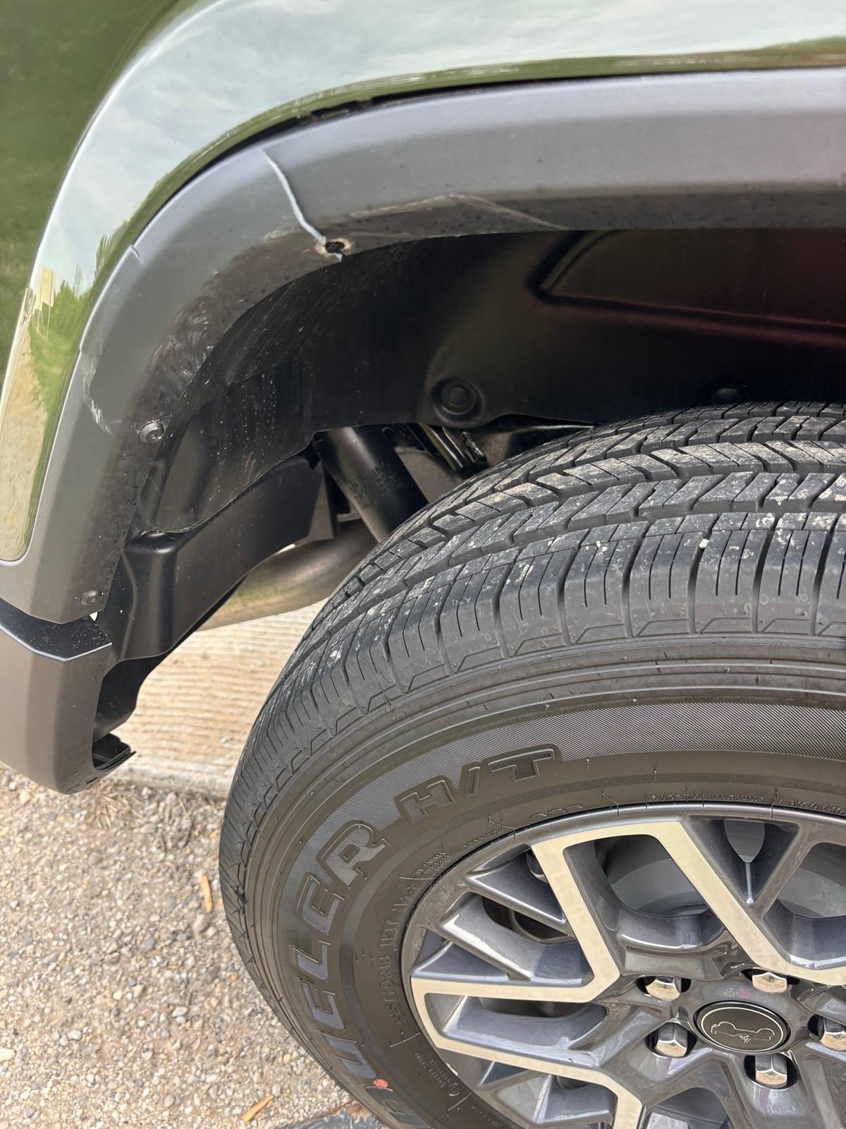 Jeep Wrangler JL Broken Fender IMG_4178
