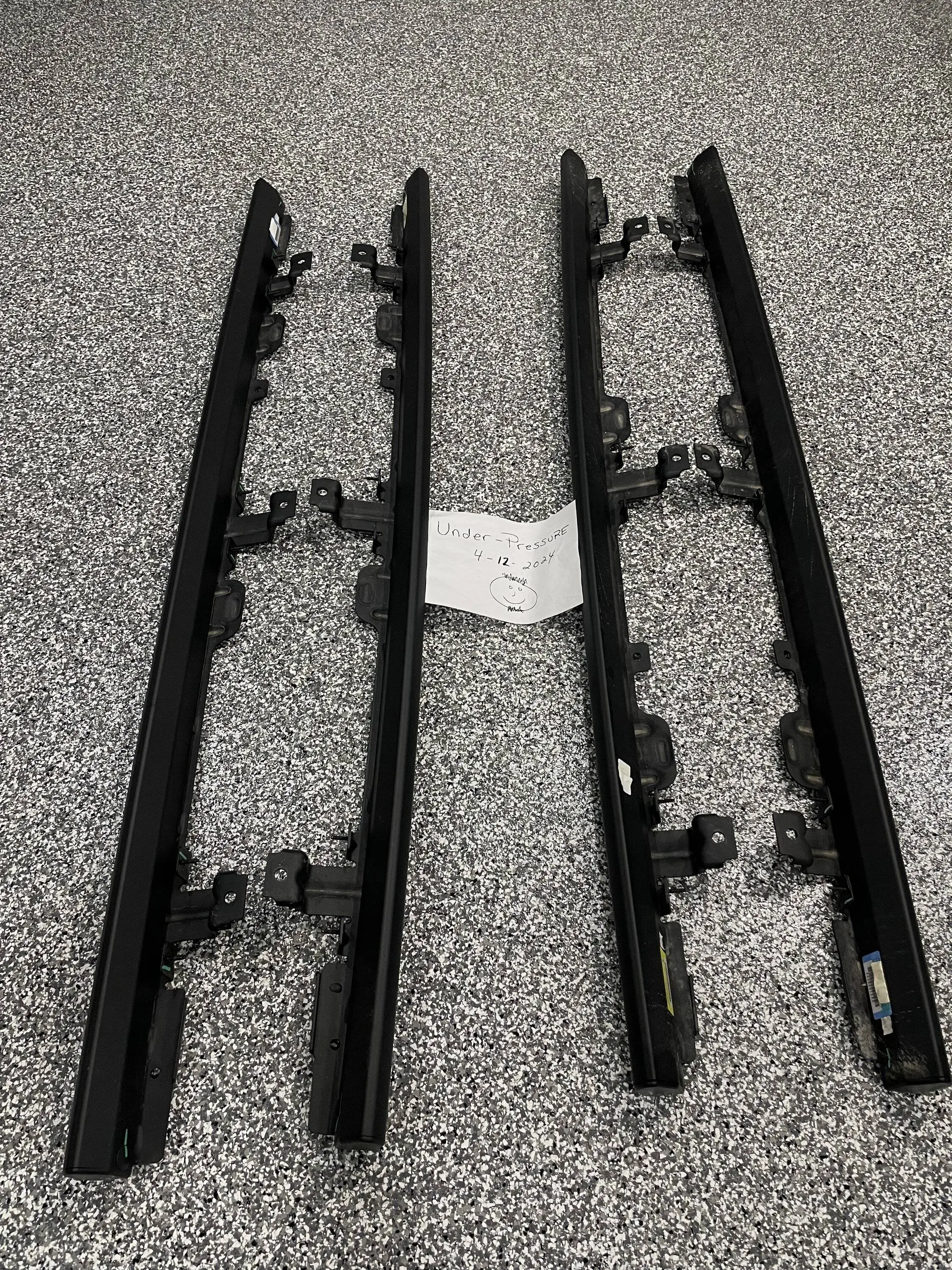 Jeep Wrangler JL Rubicon Rock Rails 4dr $100 IMG_2994