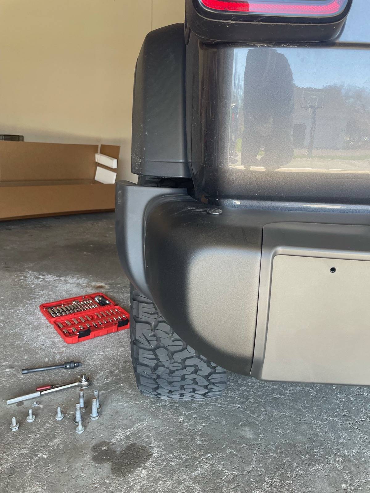 Jeep Wrangler JL Willy's JLU Bumper upgrade size issue image1