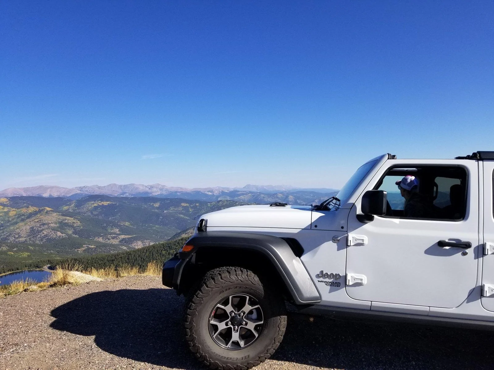 Jeep Wrangler JL anyone with 6K miles and zero problems 20180908_091010