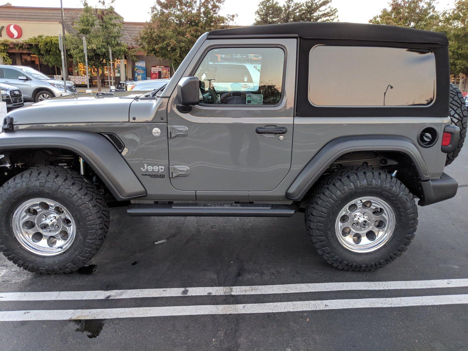 Jeep Wrangler JL Sting Gray Owners w/ aftermarket wheels please post pics MVIMG_20180907_193016