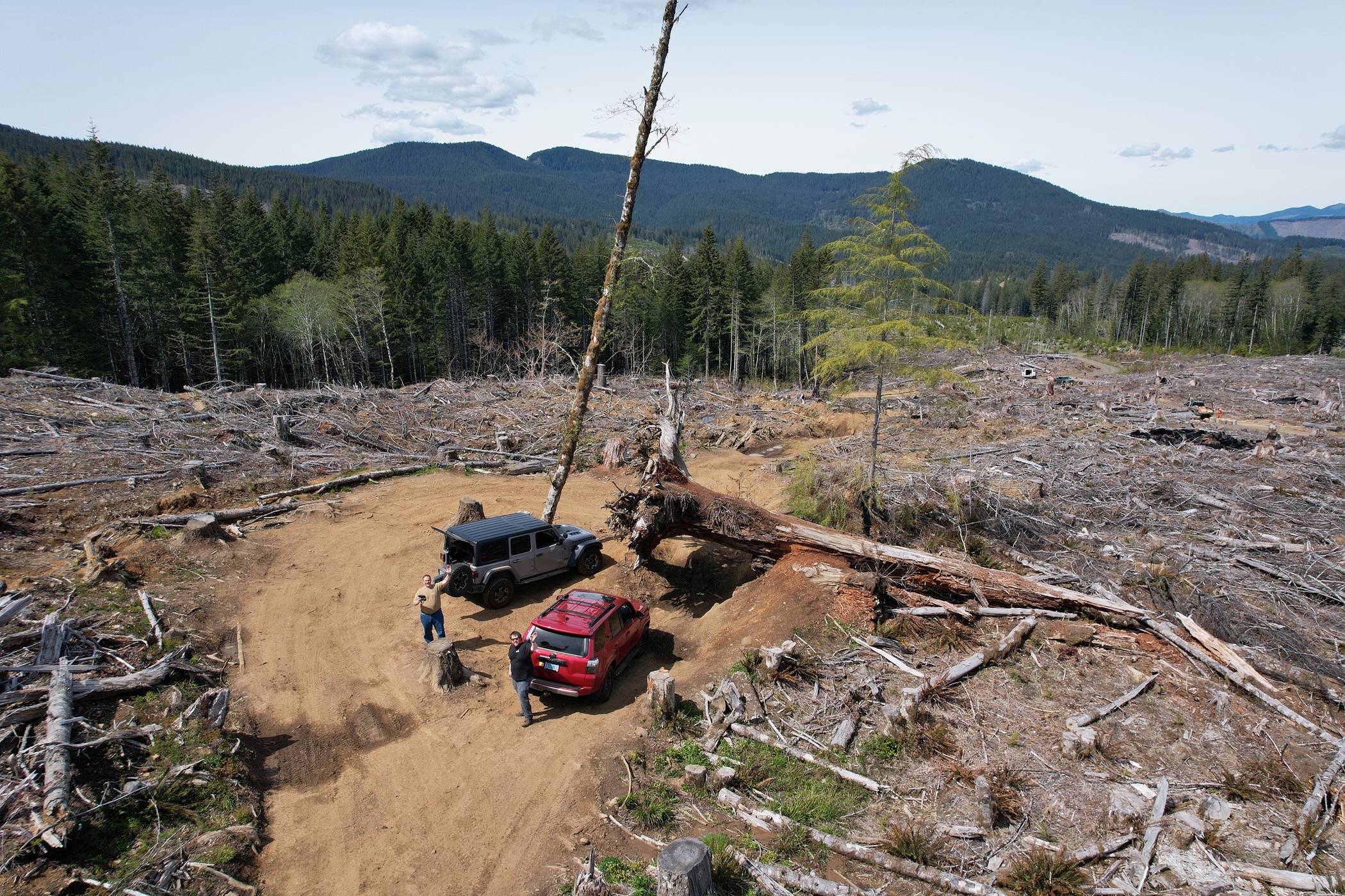 Jeep Wrangler JL 5500 miles over 38 nights towing an Encore ROG 12RK w/ my '24 392 2022-05-22_cedar_tree_01