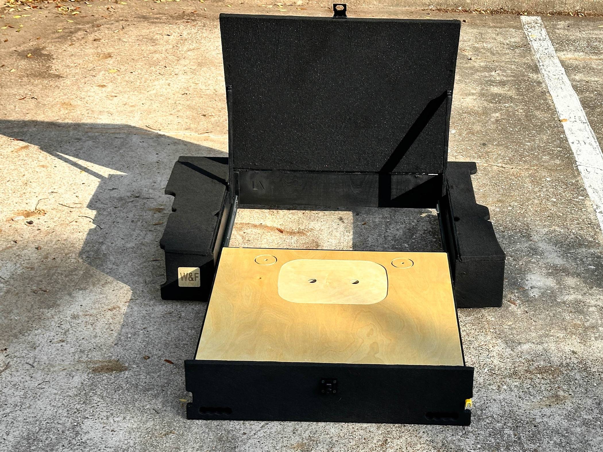 Jeep Wrangler JL Storage system exclusively crafted for Wrangler 4xe! 2023-12-09 14-56-54