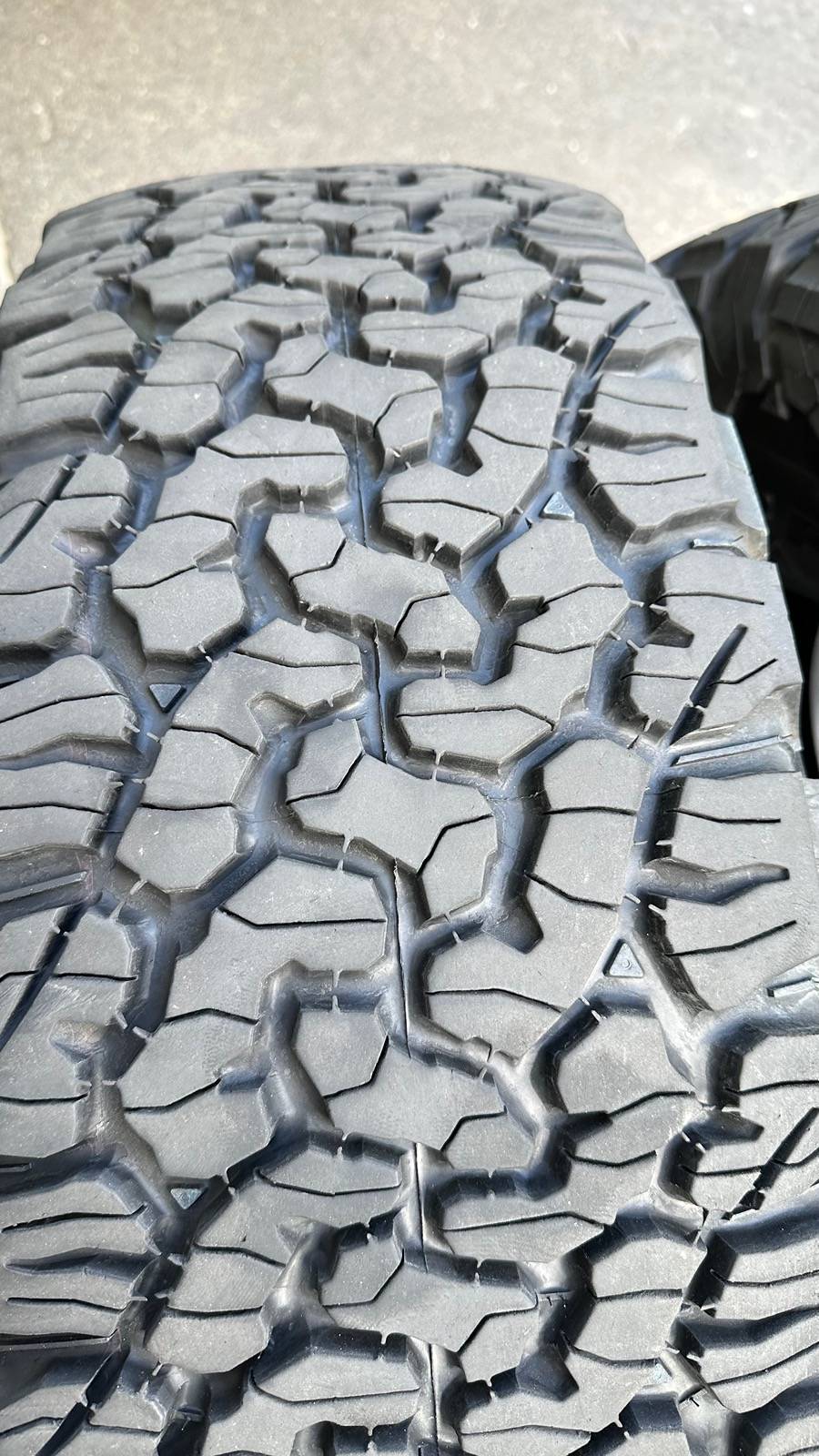 Jeep Wrangler JL 33" KO2, 5k miles SoCal AB9E8B5D-D346-4EAA-B722-53C6A124282F