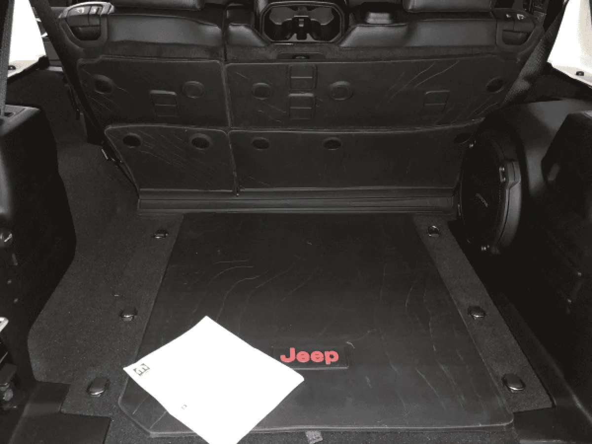 Jeep Wrangler JL Mopar Topo cargo mat? 1713380687708-93