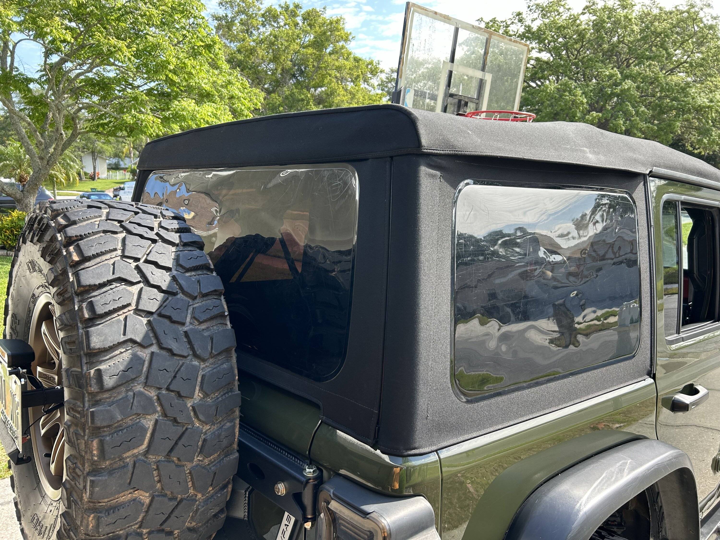 Jeep Wrangler JL JLU Premium Twill Soft Top $750 IMG_1582