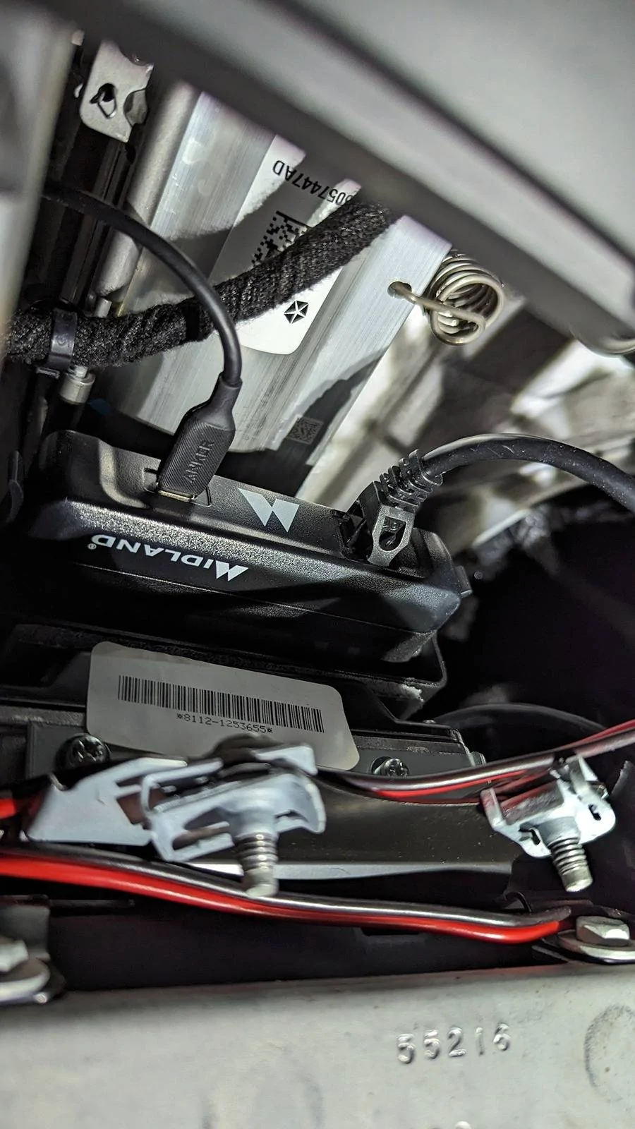 Jeep Wrangler JL Yet Another Midland MXT275 Install PXL_20240422_043749572