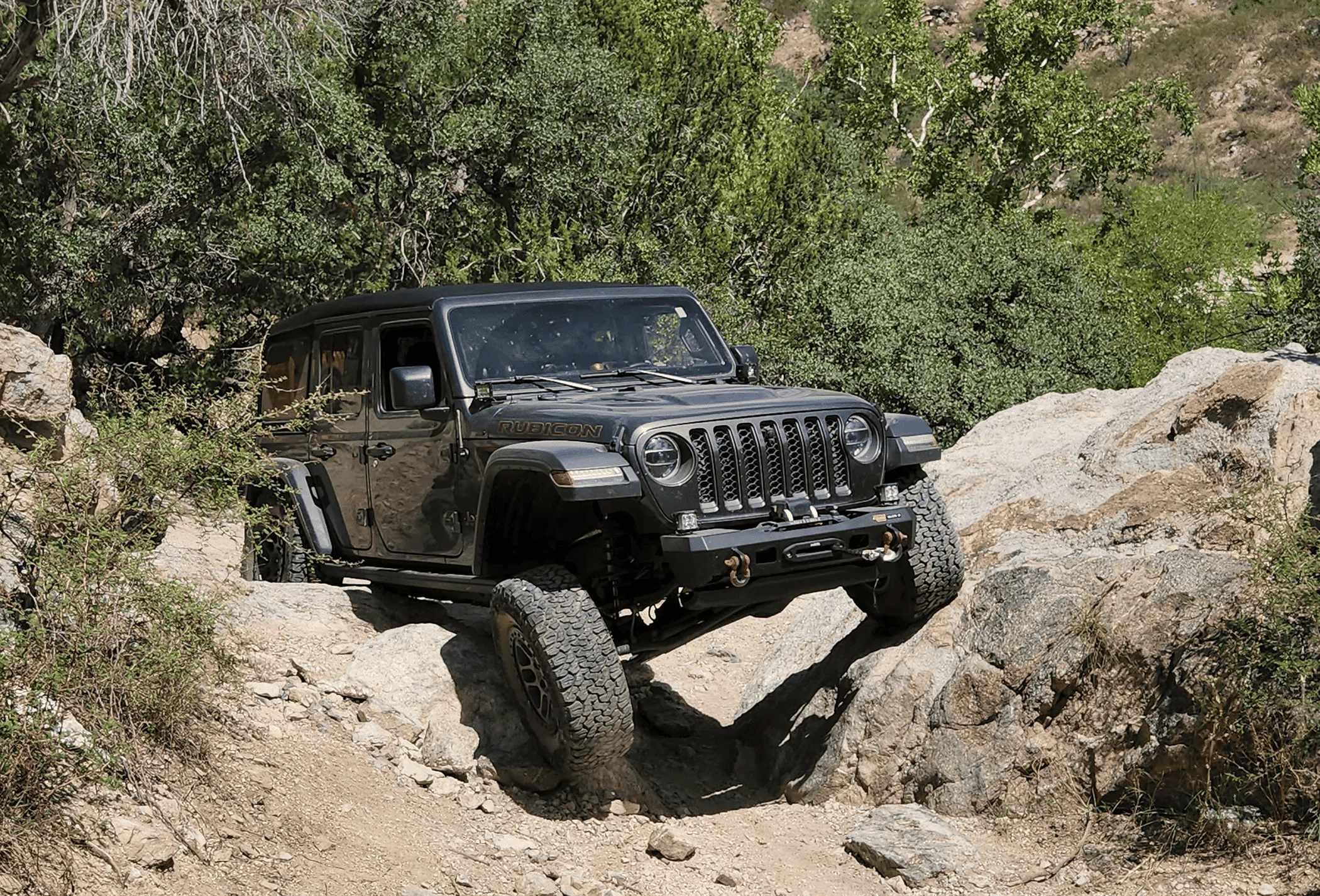 Jeep Wrangler JL Bronco vs. JL Long-Term Review mesadelaosa3