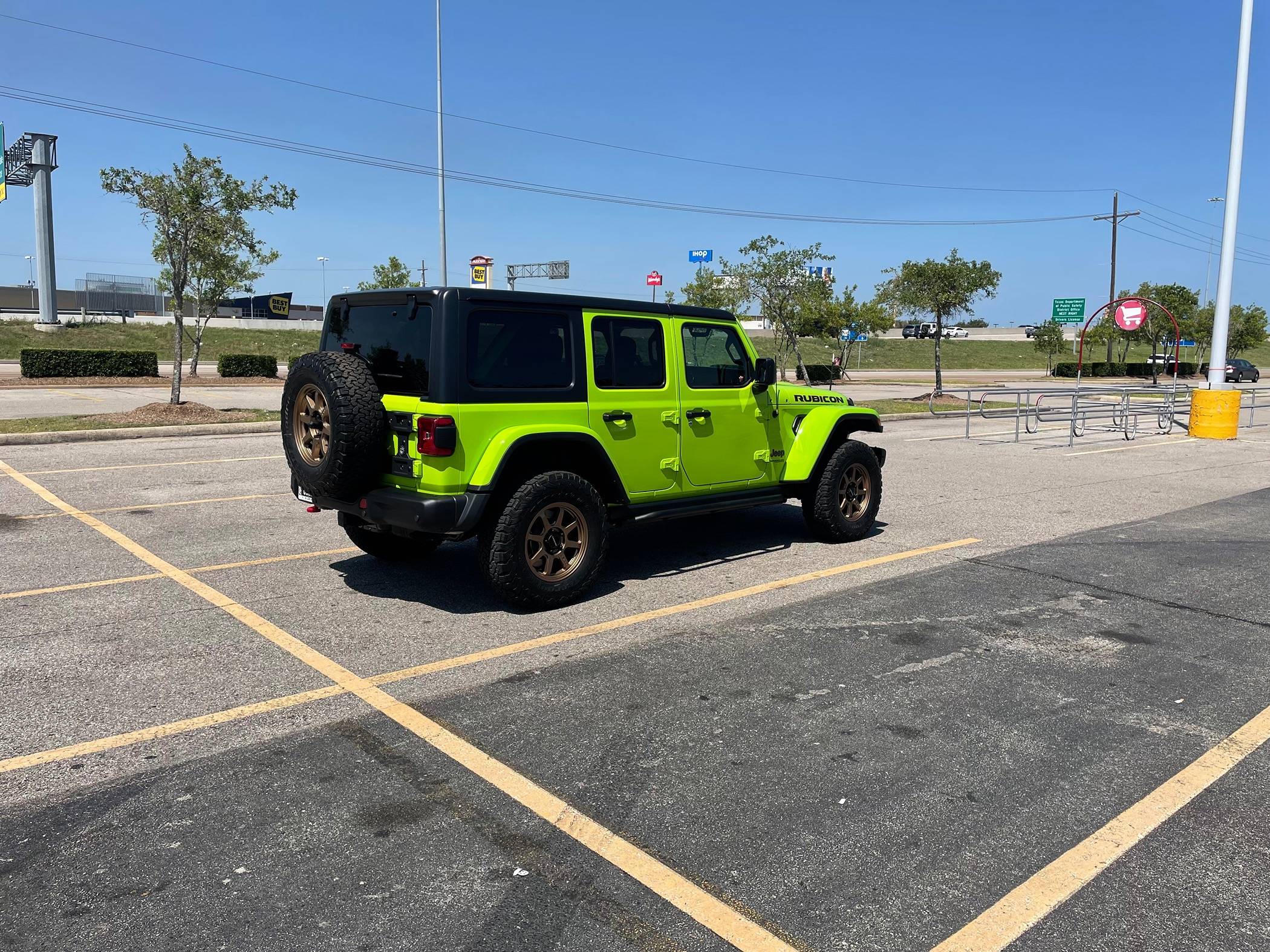 Jeep Wrangler JL Reminiscing over Colors... IMG_1895