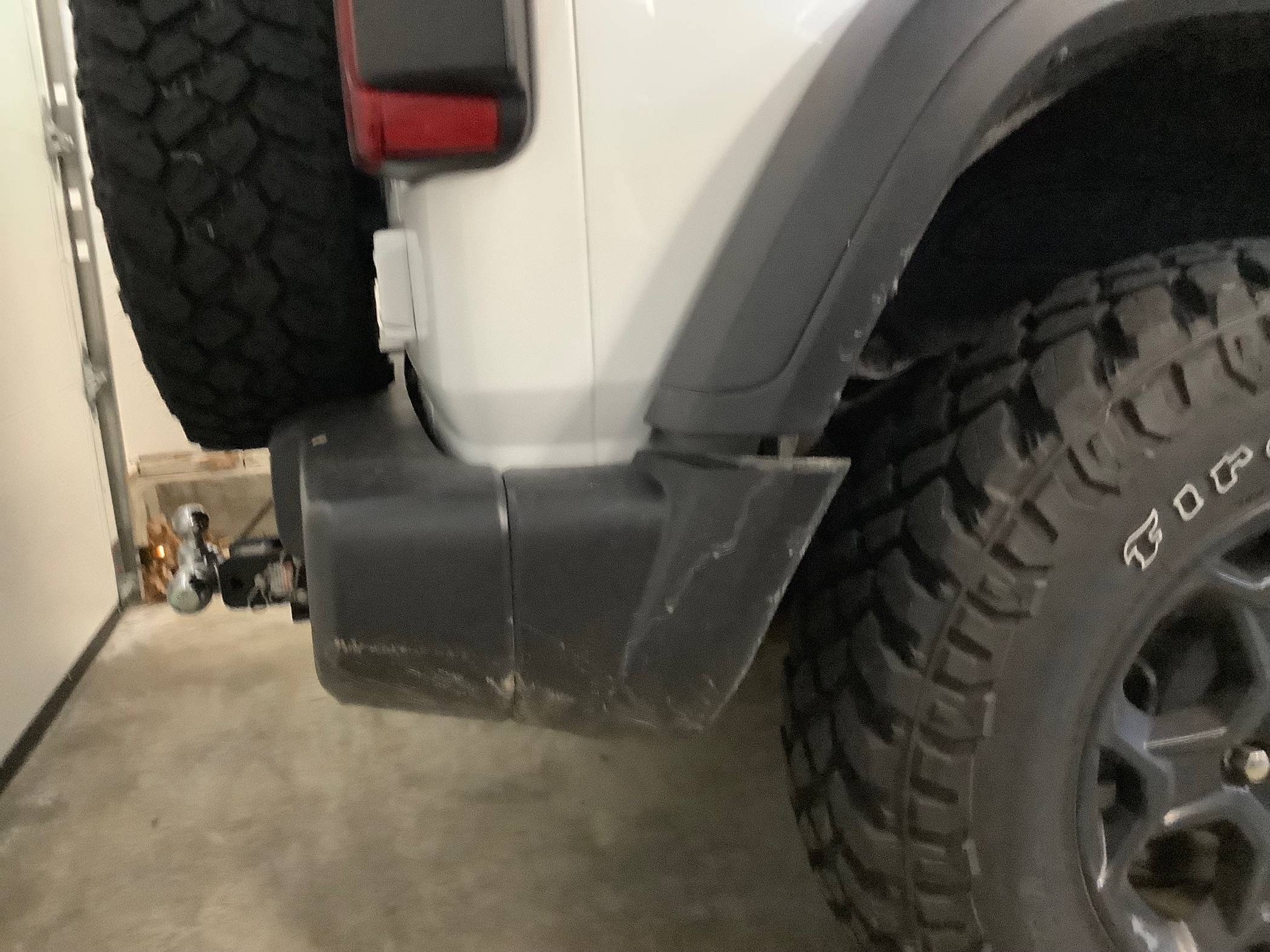 Jeep Wrangler JL Willy's JLU Bumper upgrade size issue IMG_0583