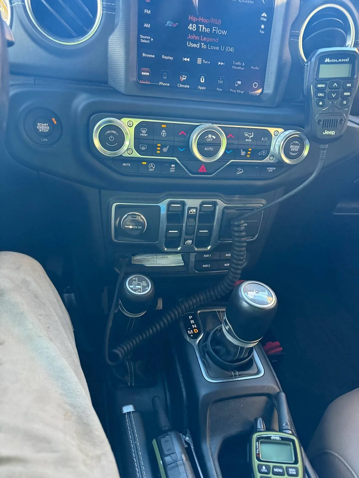 Jeep Wrangler JL Yet Another Midland MXT275 Install IMG_2297