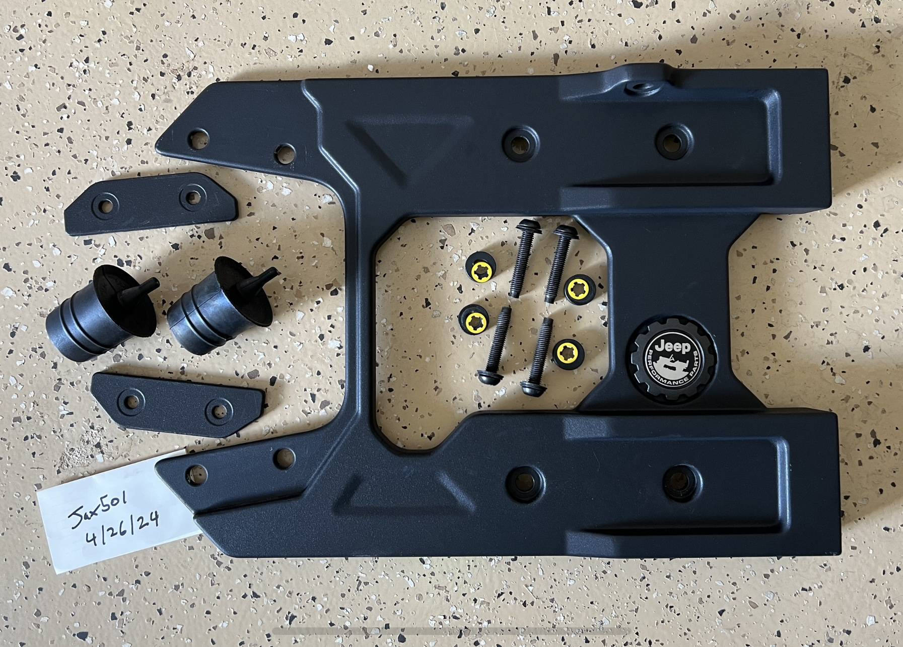 Jeep Wrangler JL FS: Mopar Tailgate Reinforcement (factory take-off) IMG_1966