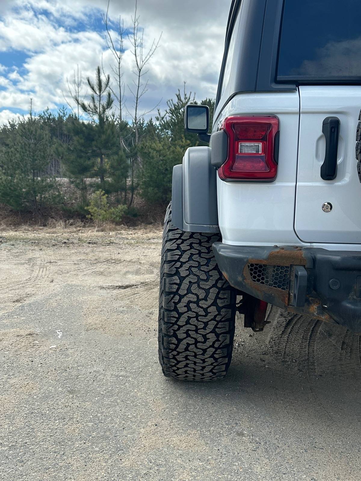 Jeep Wrangler JL Photo request: -12 offset IMG_5076