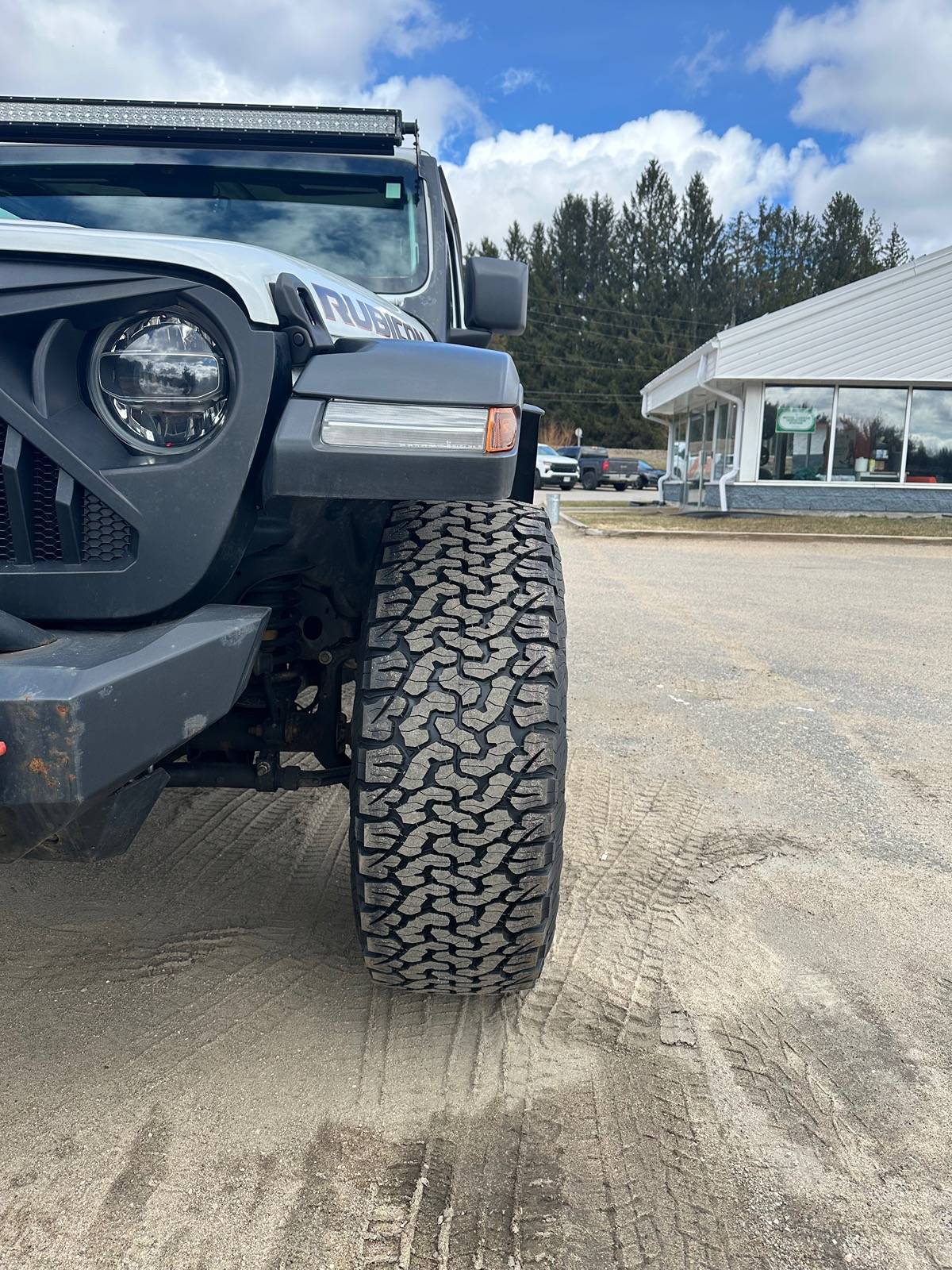 Jeep Wrangler JL Photo request: -12 offset IMG_5075