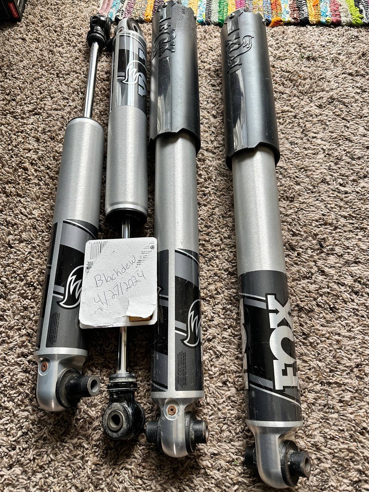 Jeep Wrangler JL JKS Fox Shocks 2.5 performance $400 JLU IMG_2014