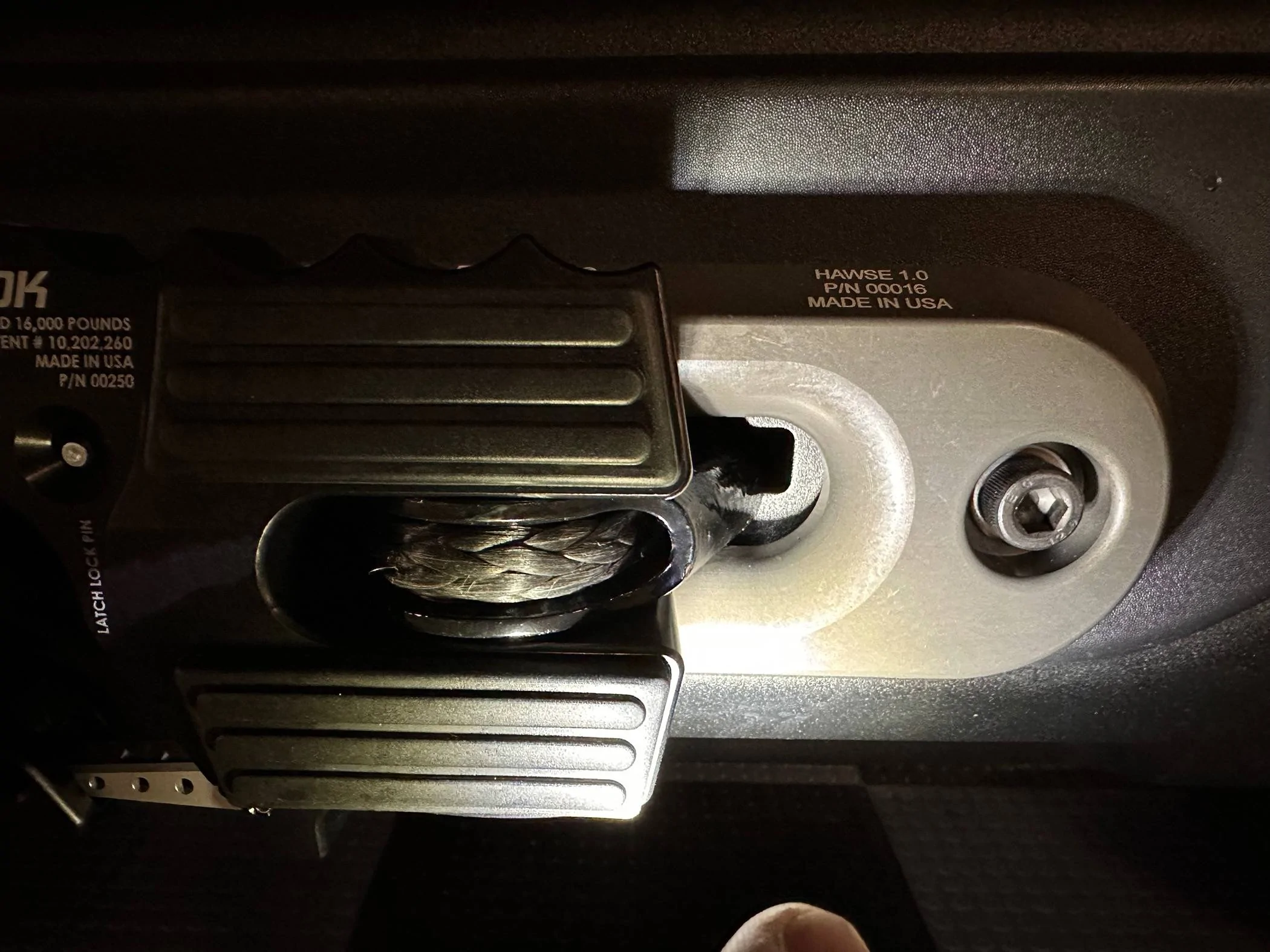 Jeep Wrangler JL Wrong fairlead? IMG_0612