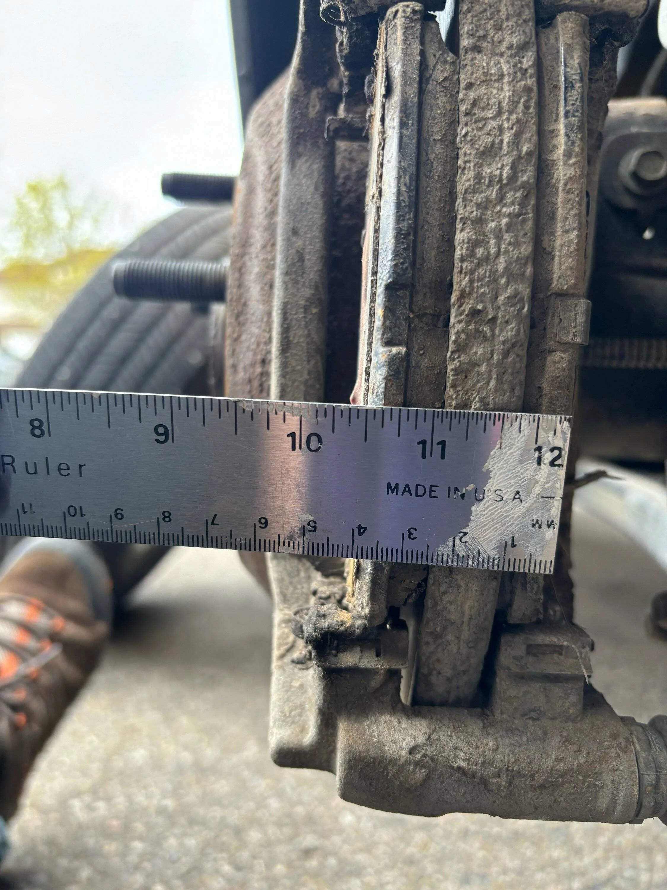 Jeep Wrangler JL Uneven Brake Pad Wear image1 (2)