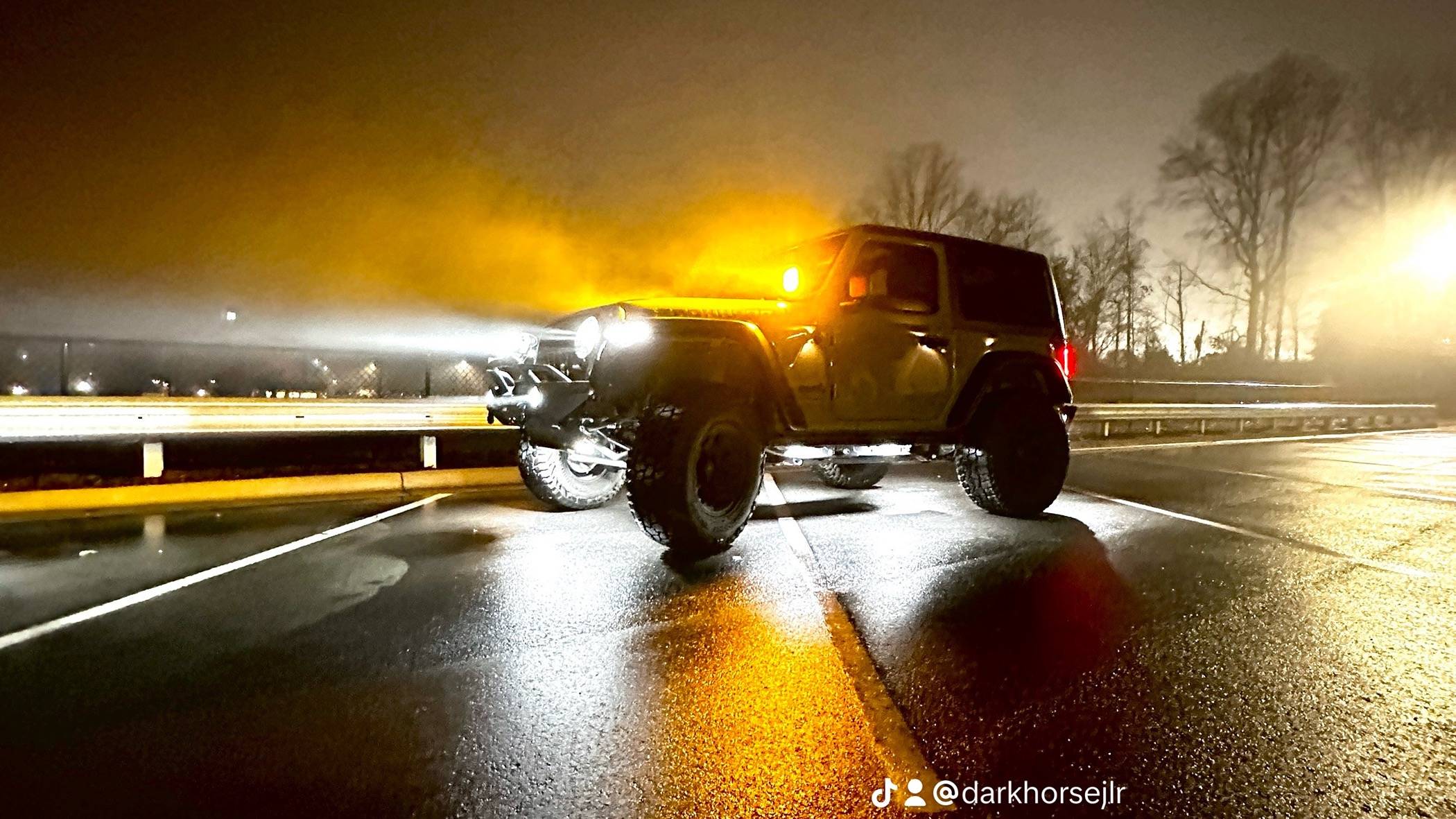 Jeep Wrangler JL Aux Switch Query IMG_9349
