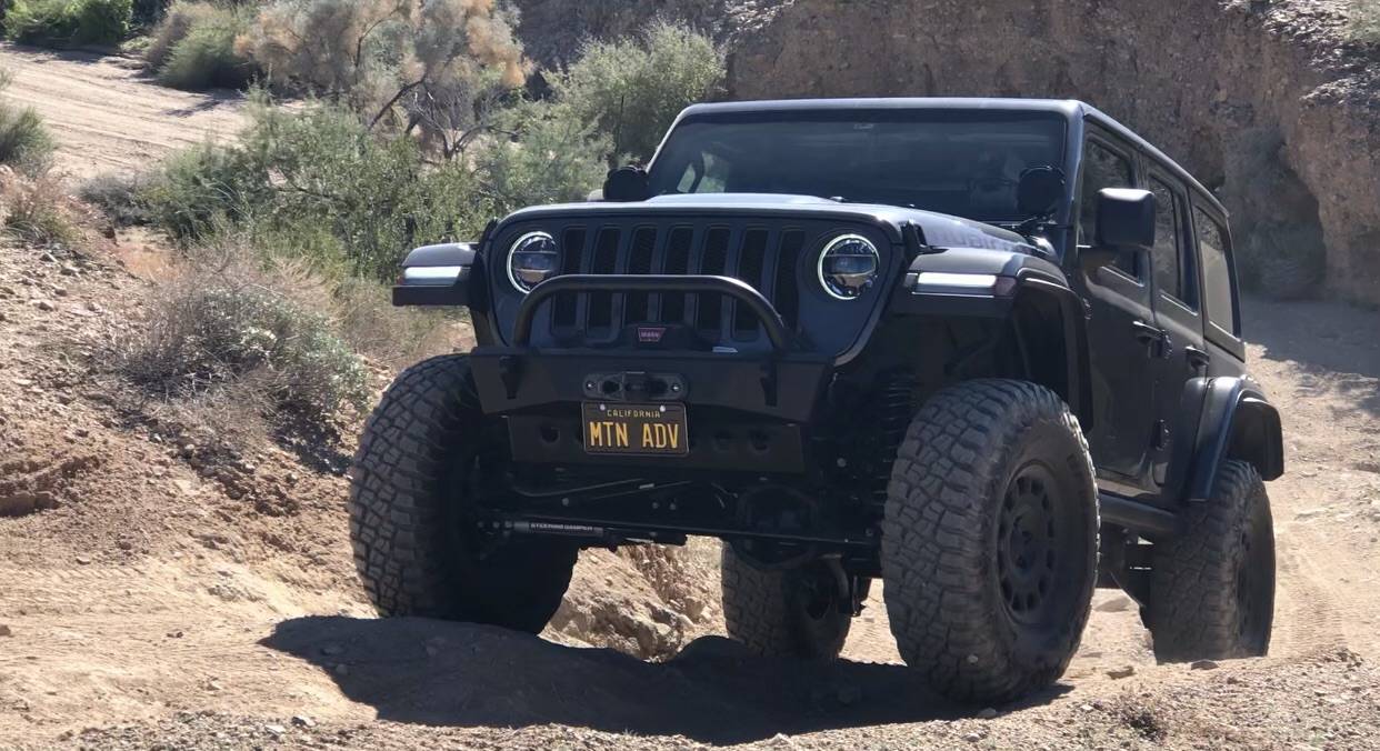 Jeep Wrangler JL Front End Friday!! Show those Front Ends off 32762803-B97D-477C-BC39-982A5E7FCE18