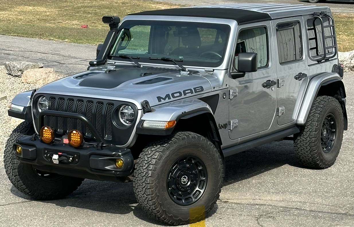 Jeep Wrangler JL Front End Friday!! Show those Front Ends off IMG_4688