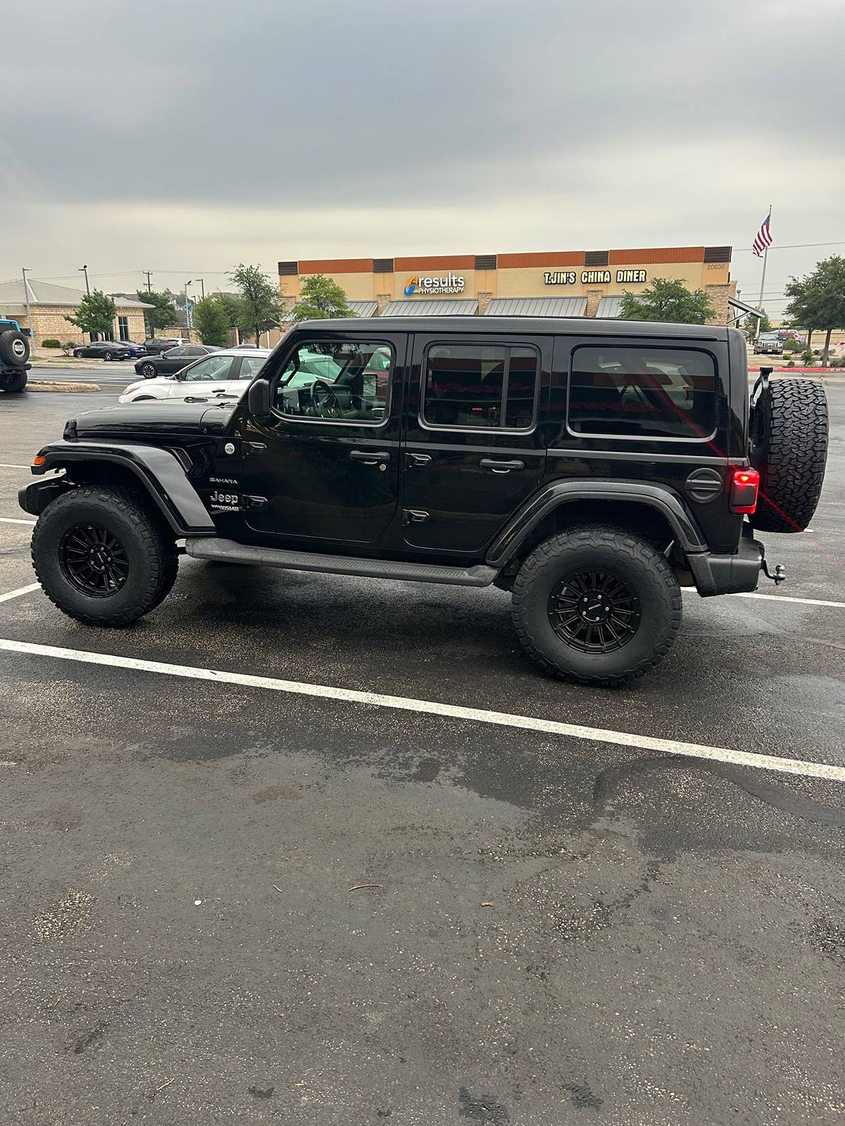 Jeep Wrangler JL Grill insert blacking out suggestions IMG_0025