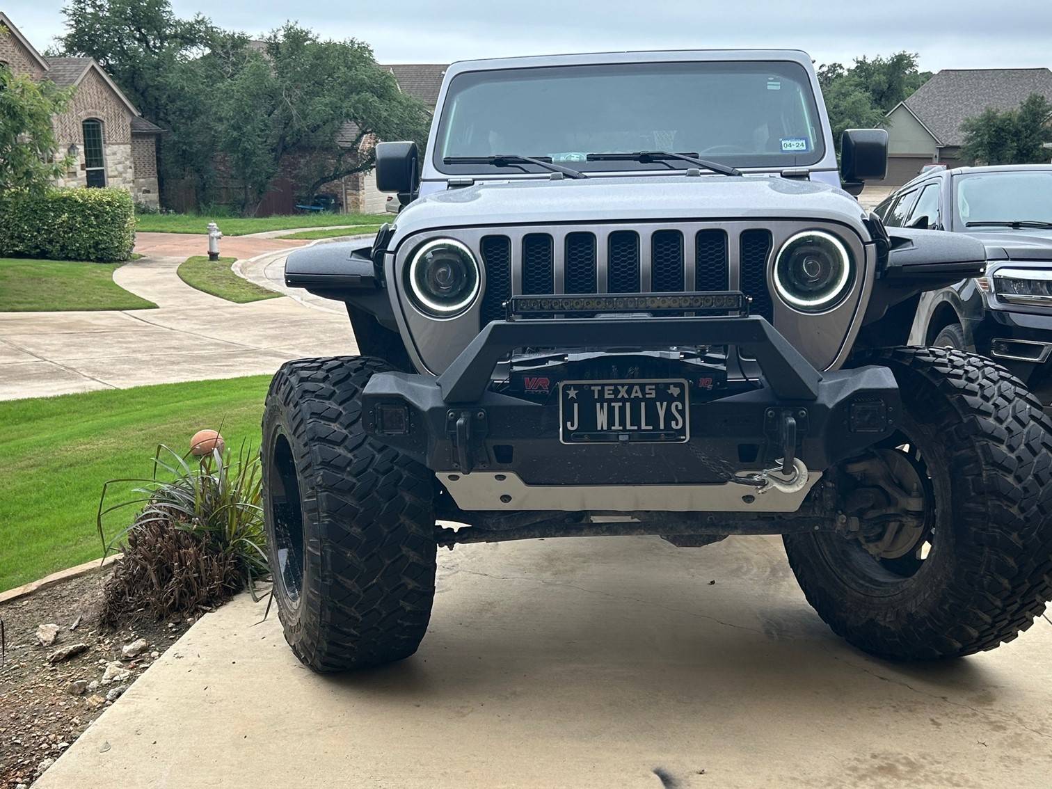 Jeep Wrangler JL Front End Friday!! Show those Front Ends off Jeep Front