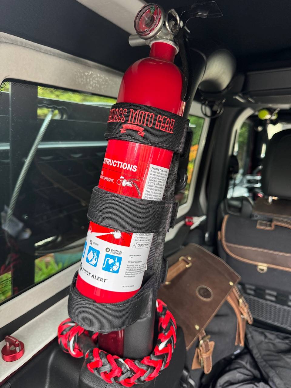 Jeep Wrangler JL Fire Extinguisher Mount IMG_0338