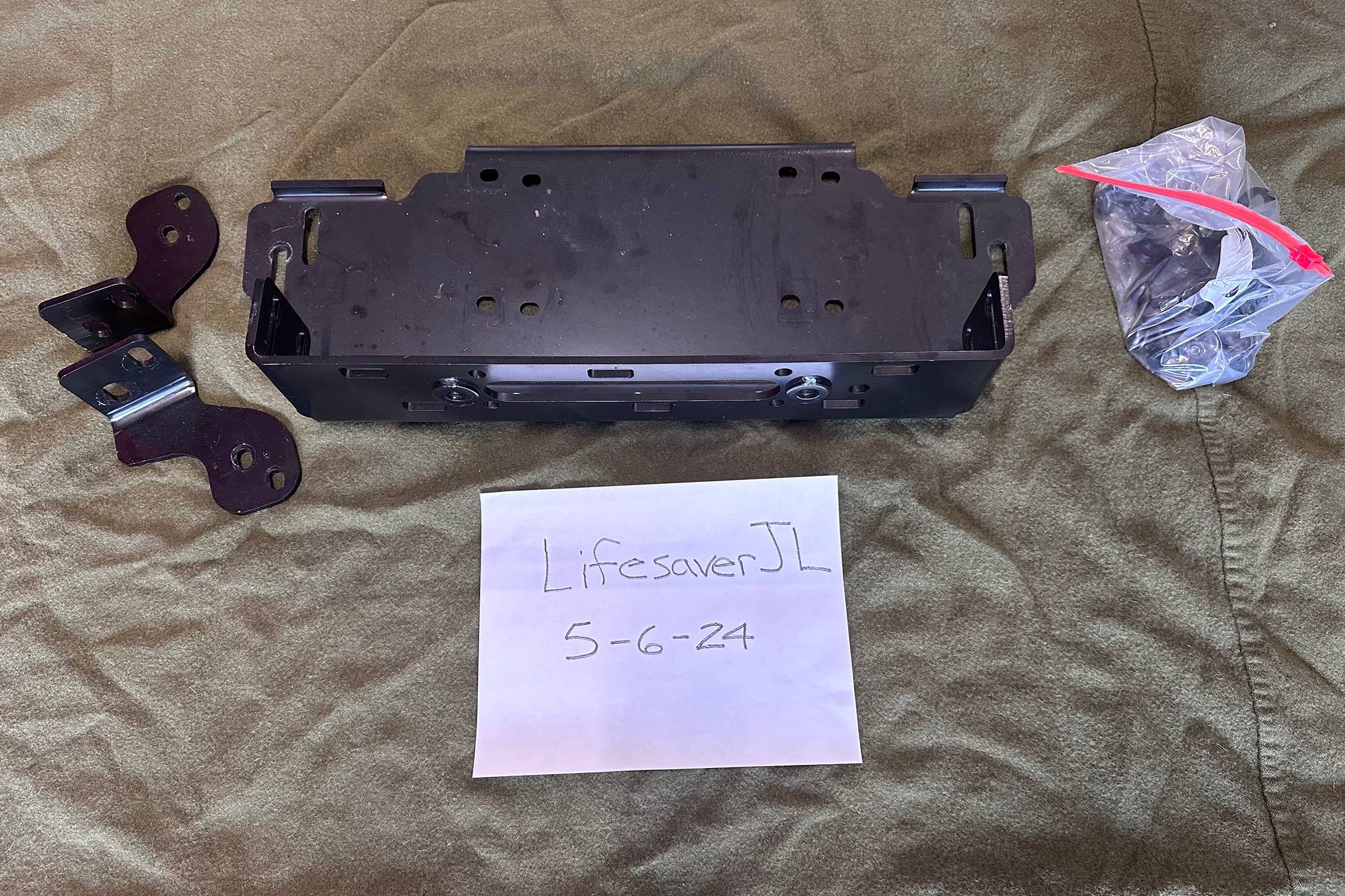 Jeep Wrangler JL Mopar winch mount for JL and JT IMG_4088
