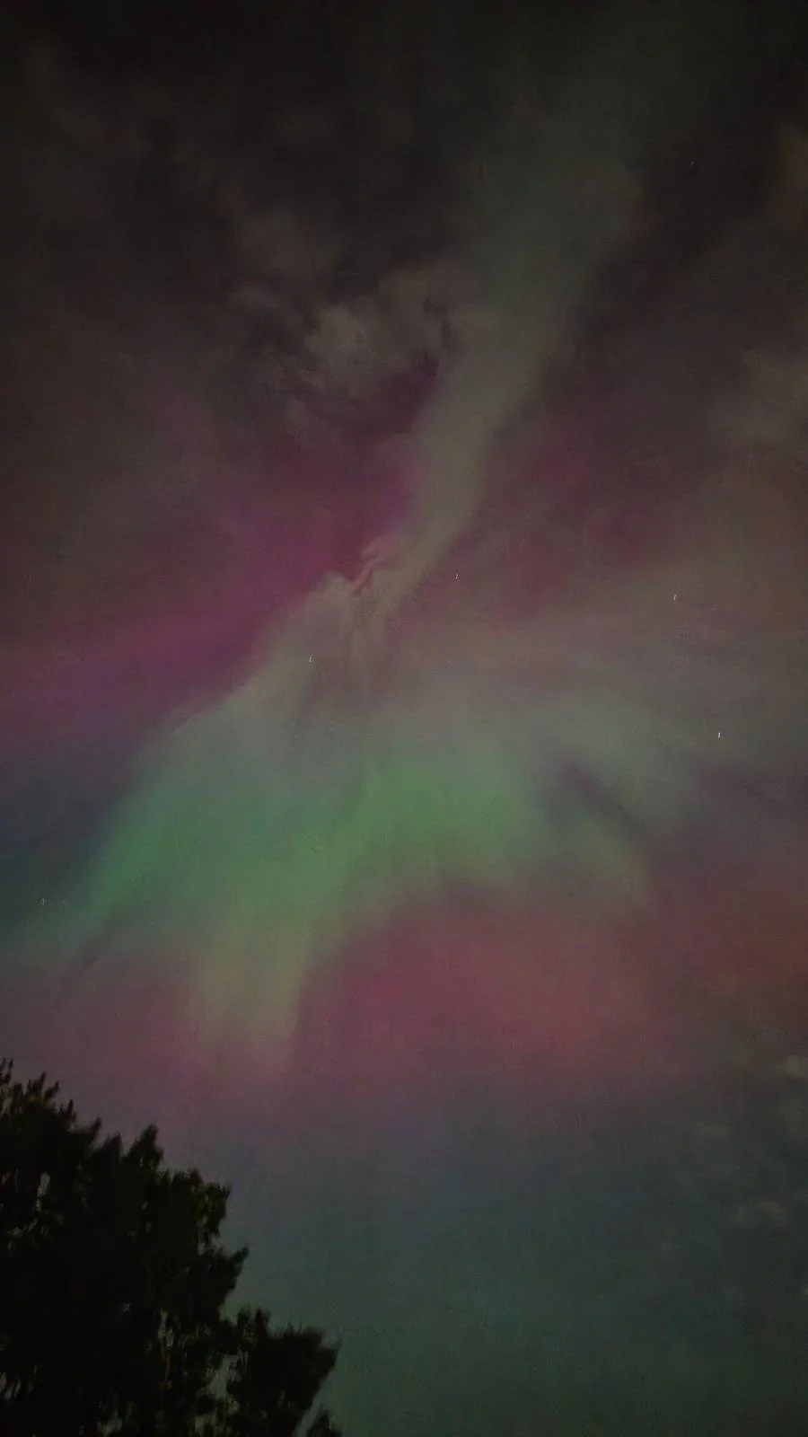 Jeep Wrangler JL Aurora Borealis From a Jeep JL -- Post Yours 20240510_210740