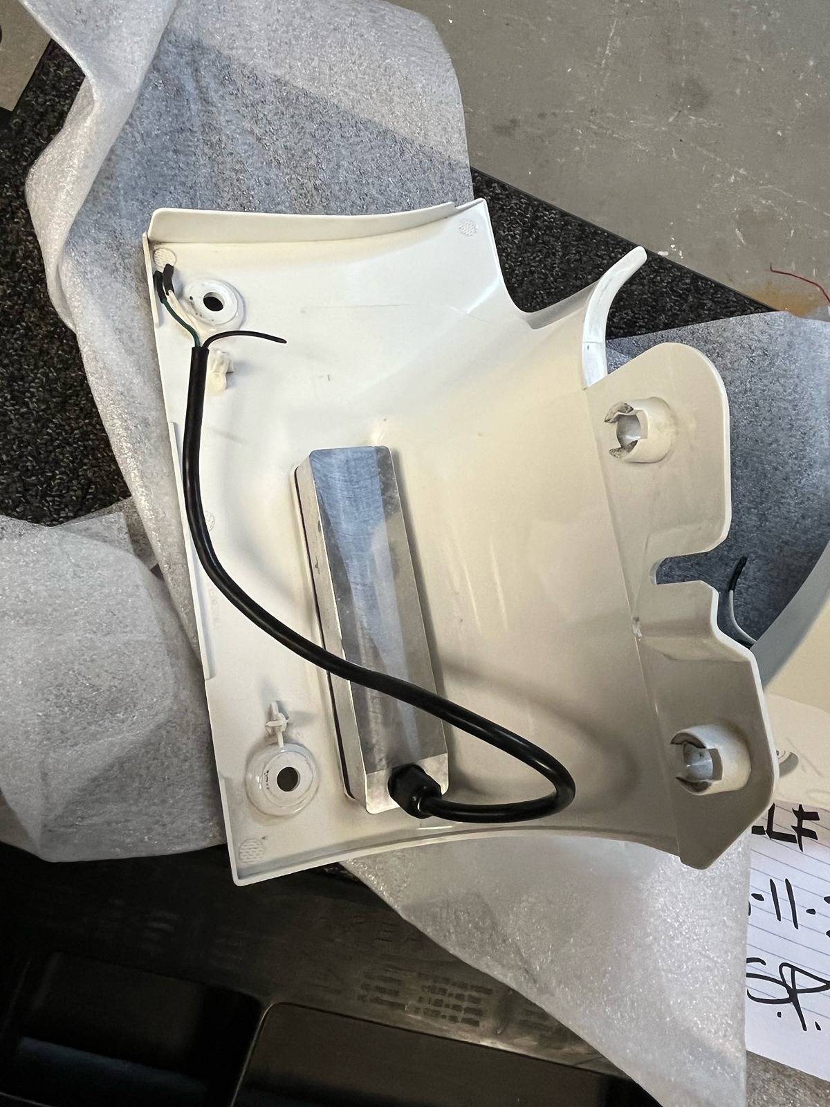 Jeep Wrangler JL dc designs white cowl lights image2