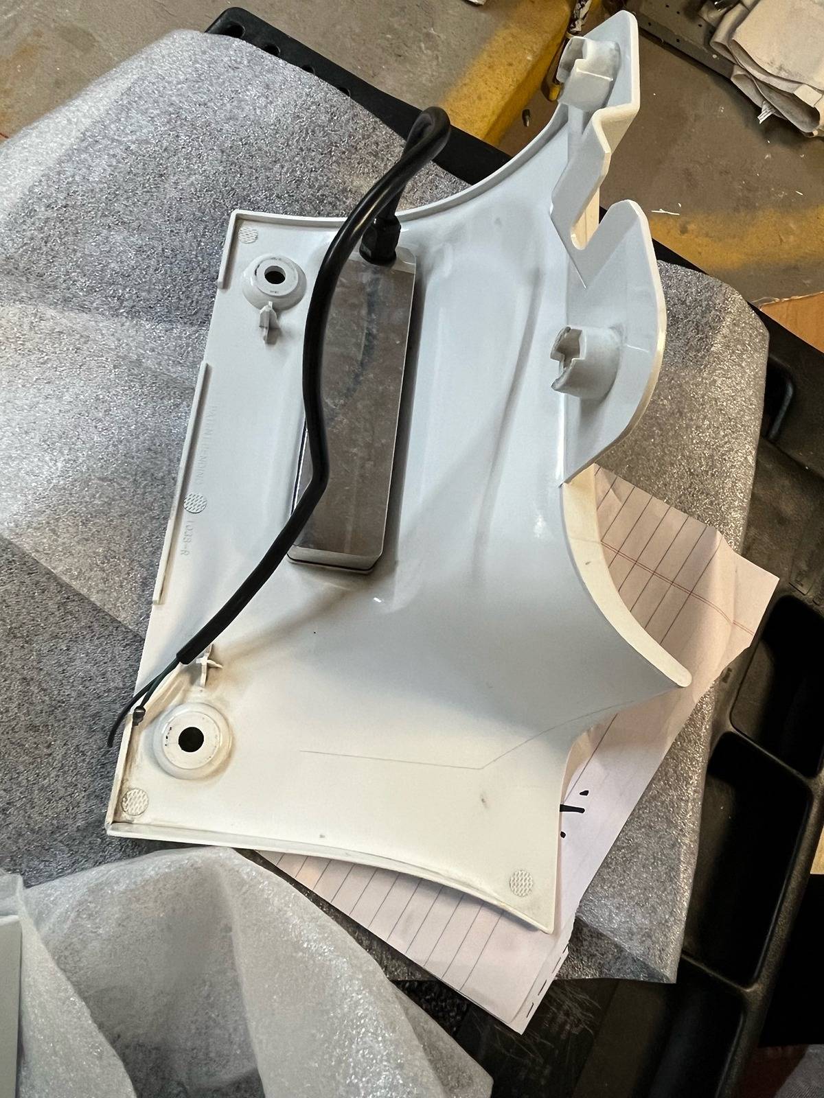 Jeep Wrangler JL dc designs white cowl lights image7
