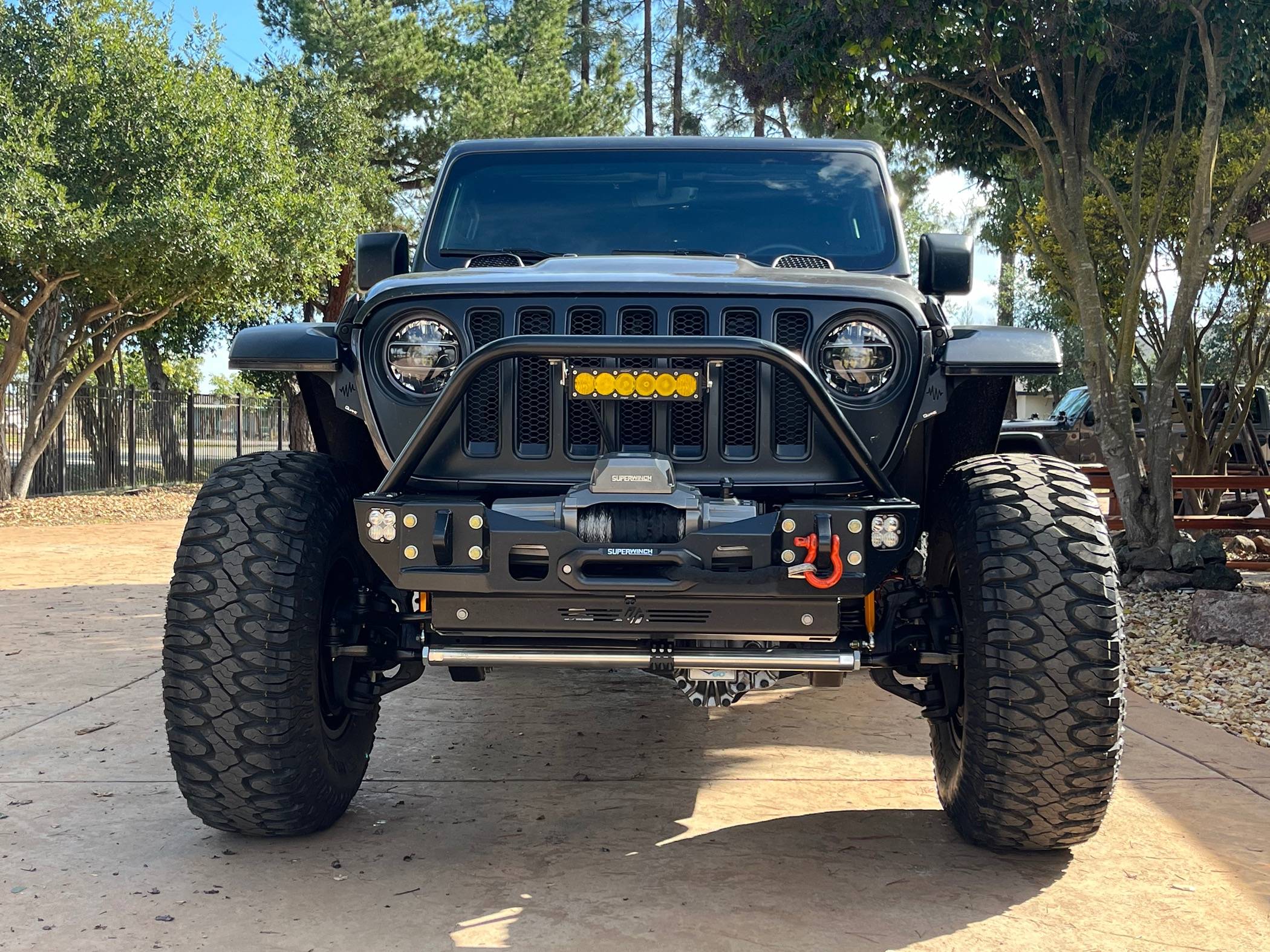 Jeep Wrangler JL auxiliary driving lights IMG_4452