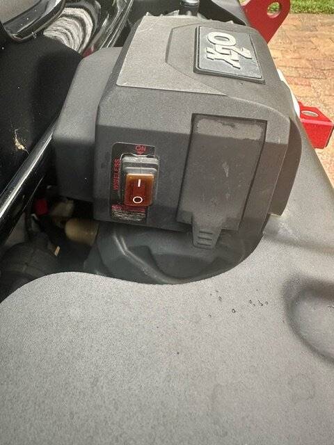Jeep Wrangler JL Smittybilt X2O winch rocker switch switch pic on