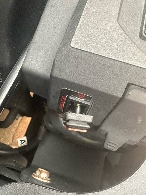 Jeep Wrangler JL Smittybilt X2O winch rocker switch switch pic 2