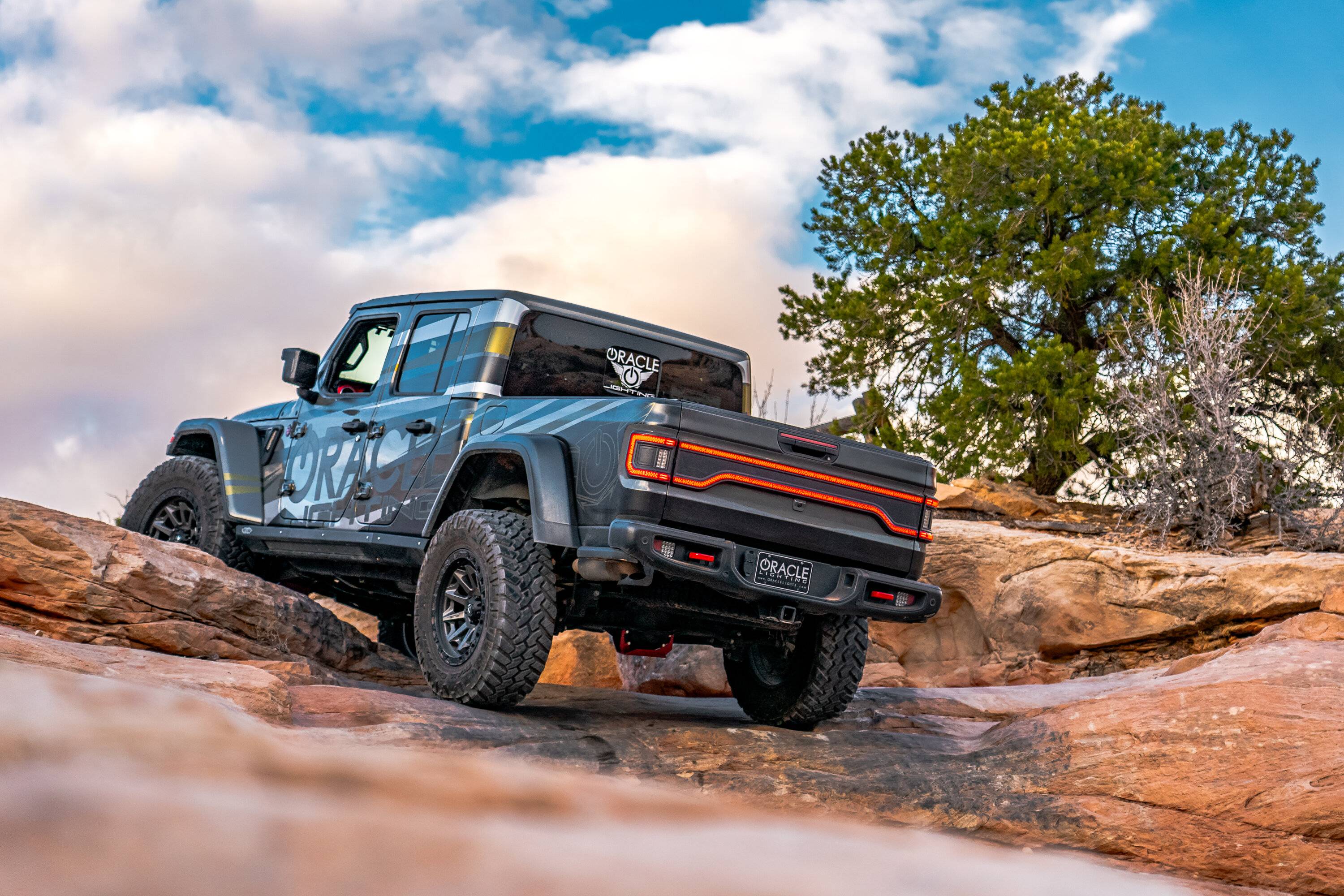 Jeep Wrangler JL Remembering EJS Sunset Trail Ride ORACLE_Lighting_7_Mile_Rim_Climb