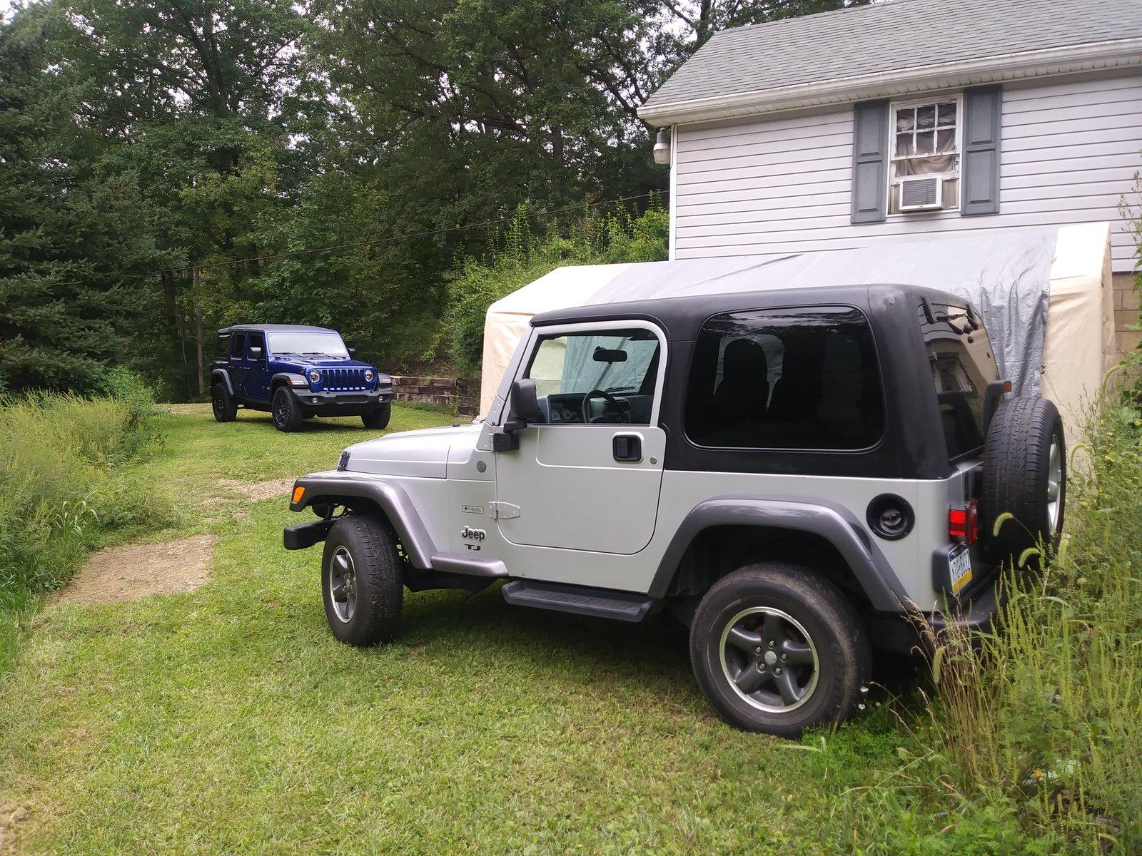 Jeep Wrangler JL Poll: 2 or 4 door Jeep 0825181351