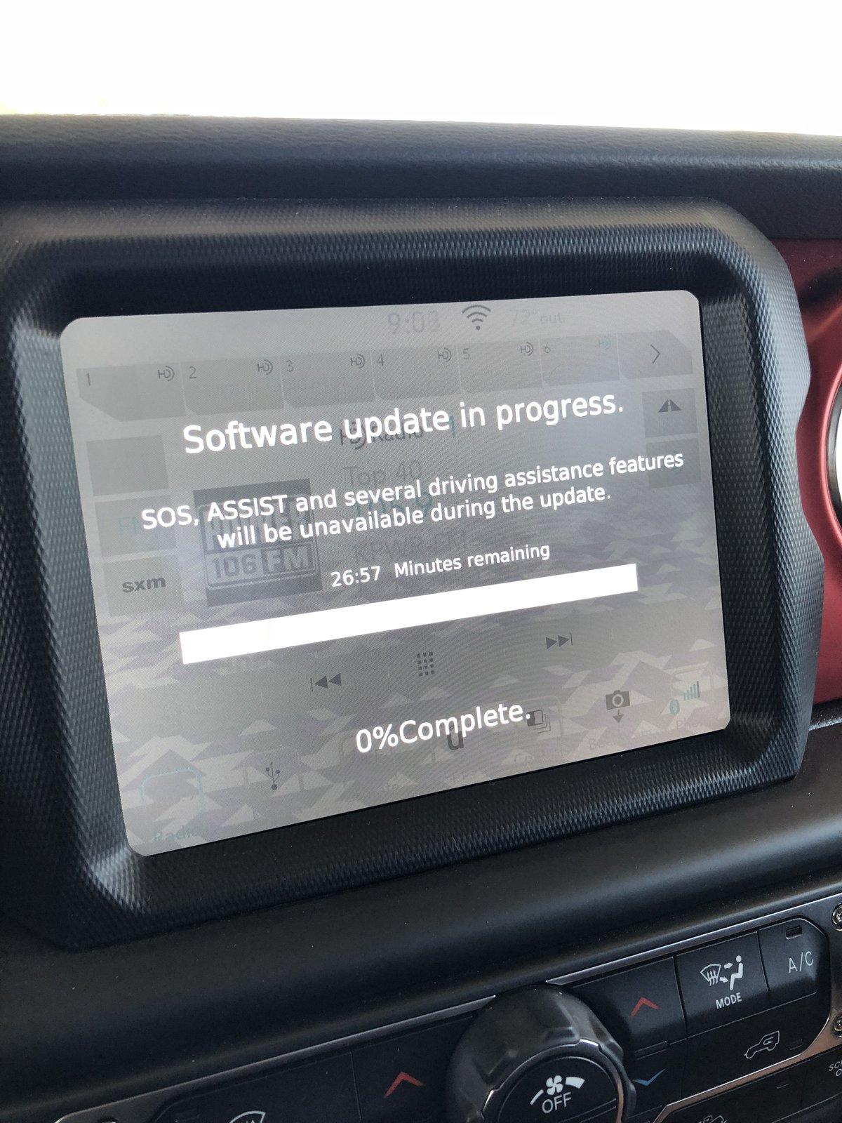 Jeep Wrangler JL OTA Update is finally here! 946CDAC7-C37B-4BD0-9FFA-CC334E662907