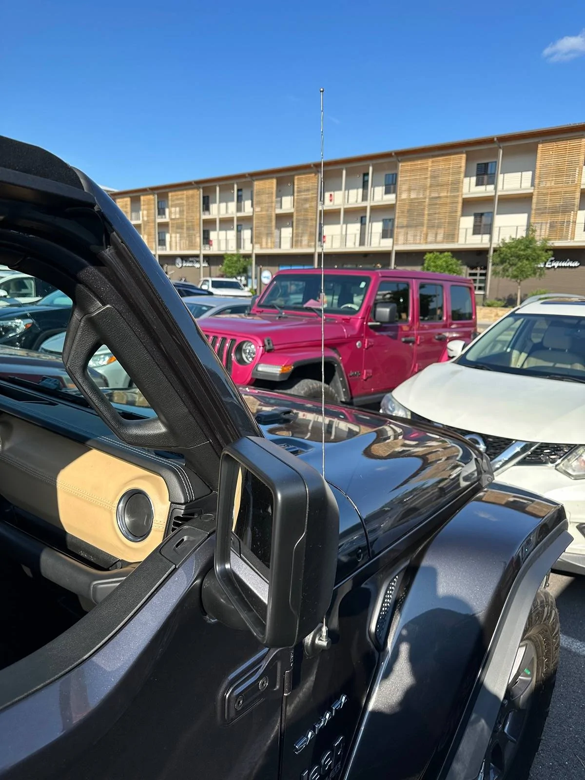 Jeep Wrangler JL Jeeps parked next to.... IMG_6819