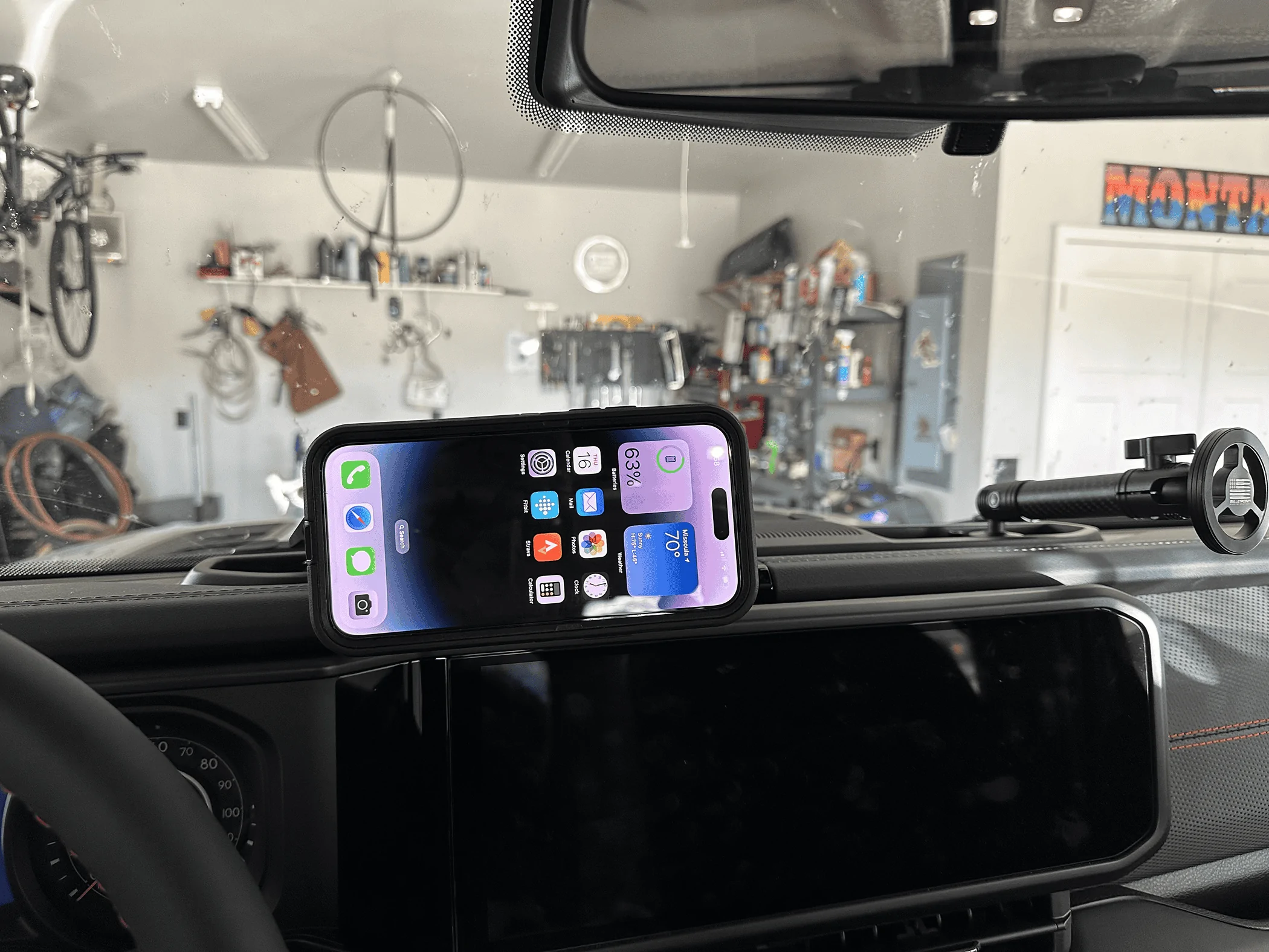 Jeep Wrangler JL 2024 Dash phone mount? tempImageiVyvJU