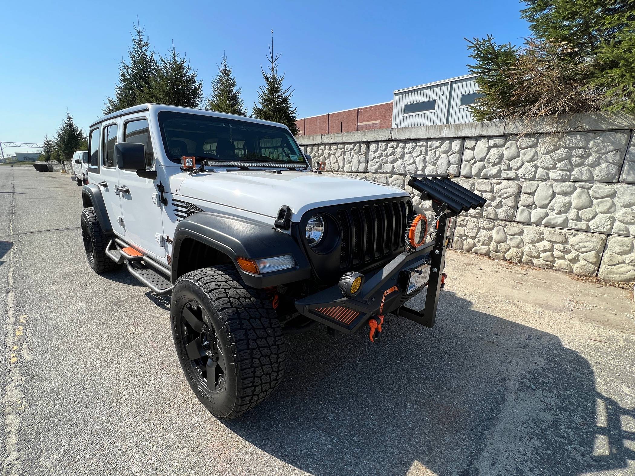 Jeep Wrangler JL Let's see those front Hitch set ups. IMG_9642.JPG