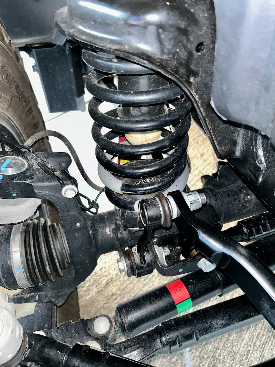 Jeep Wrangler JL Rust on sway bar linkage Reassembled