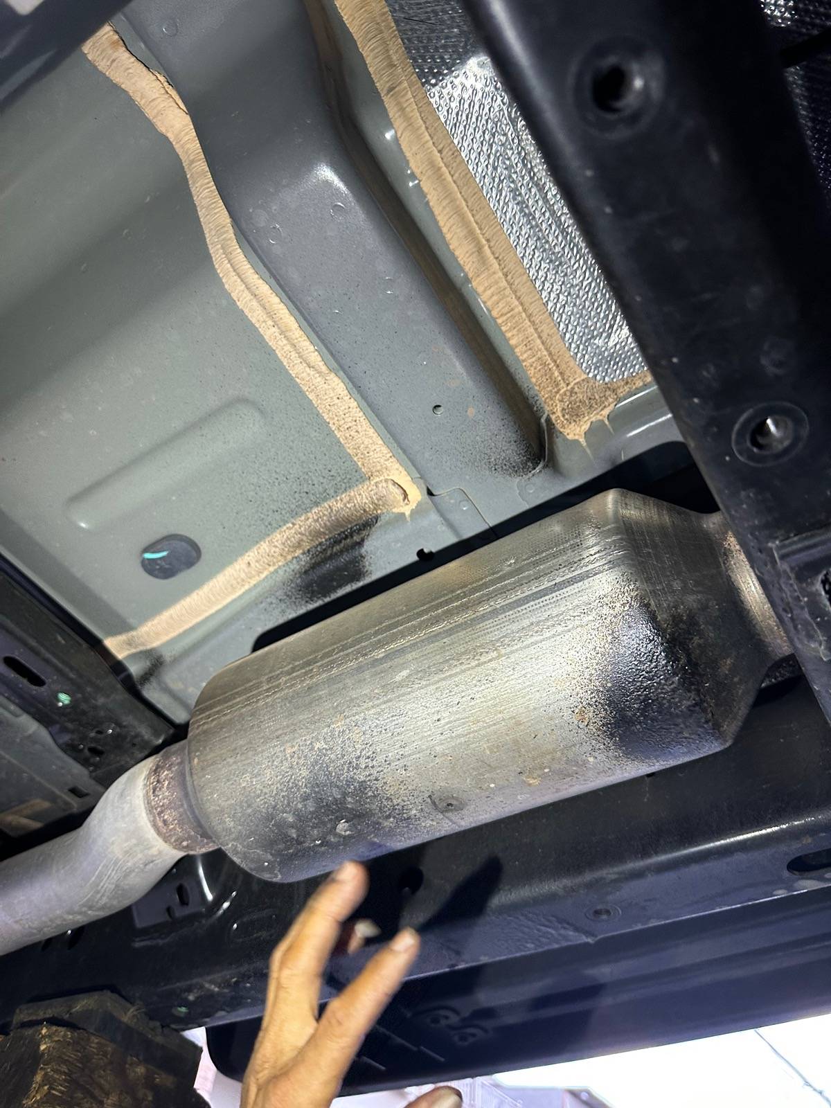 Jeep Wrangler JL Weird black spray paint underbody. 073A5882-6E6A-4B34-91A6-52AA80FECF38