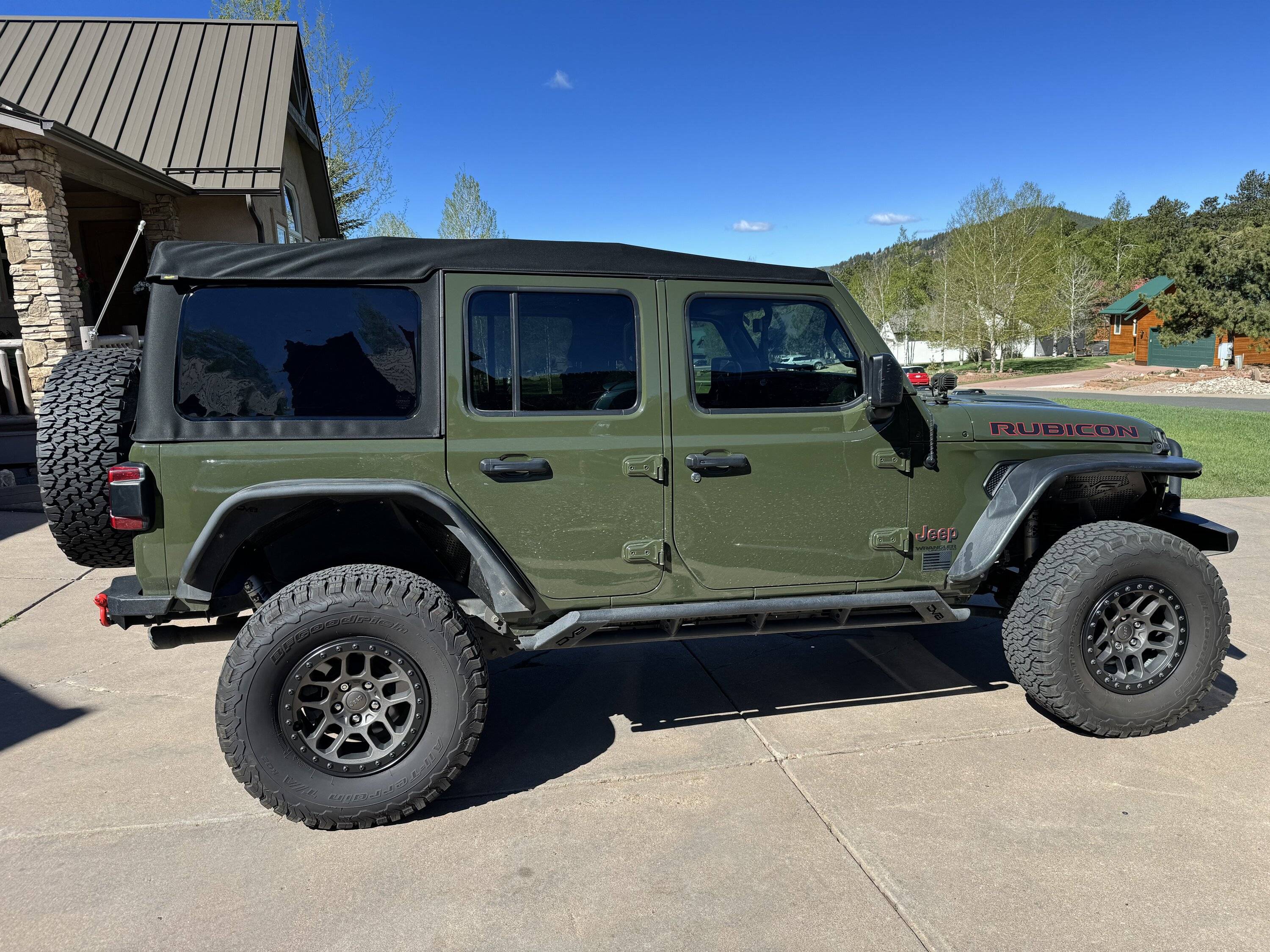 Jeep Wrangler JL Bestop Ultra Squareback IMG_9885