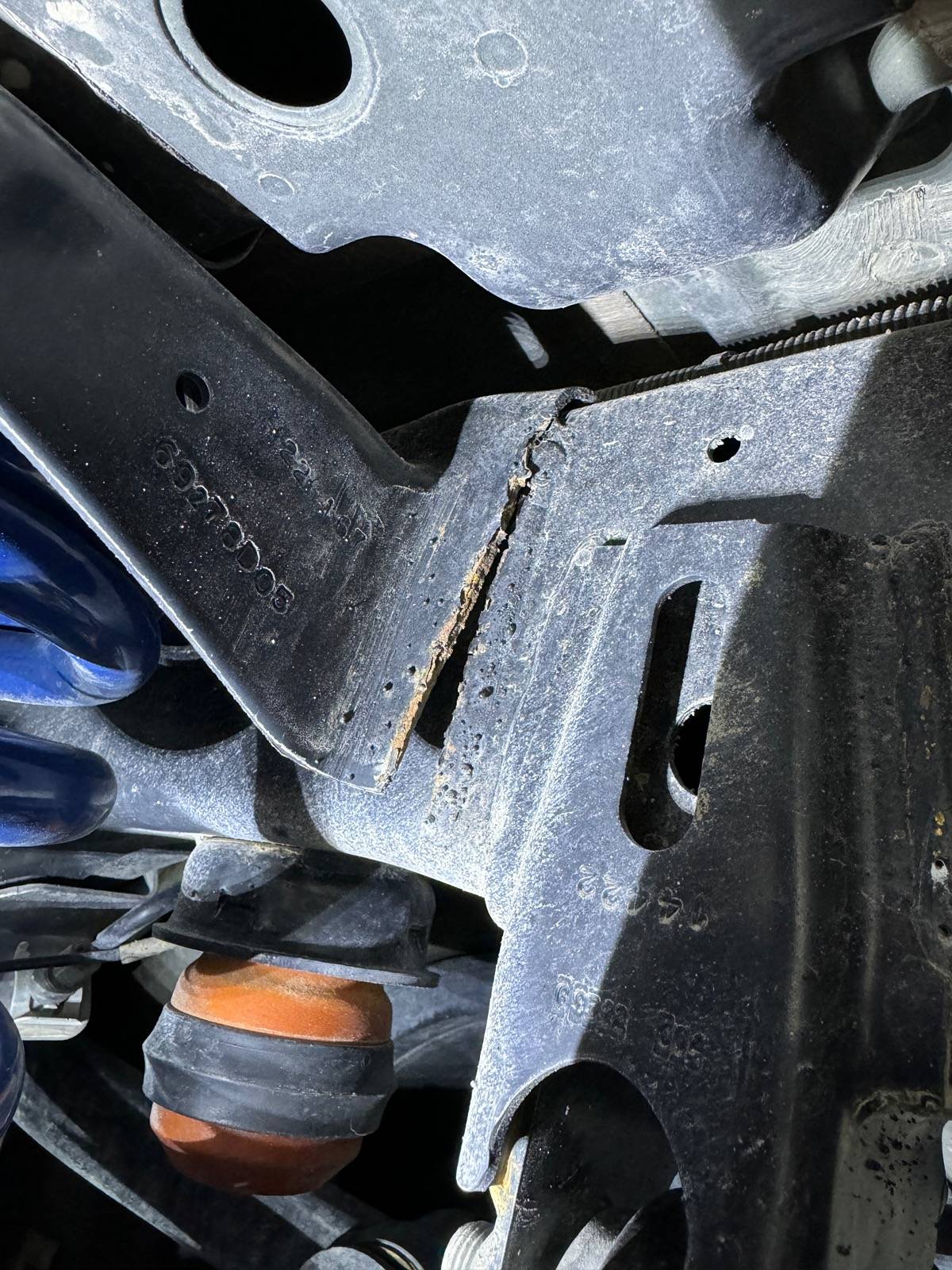 Jeep Wrangler JL 2018 JL upper rear spring perch failure..... IMG_0280