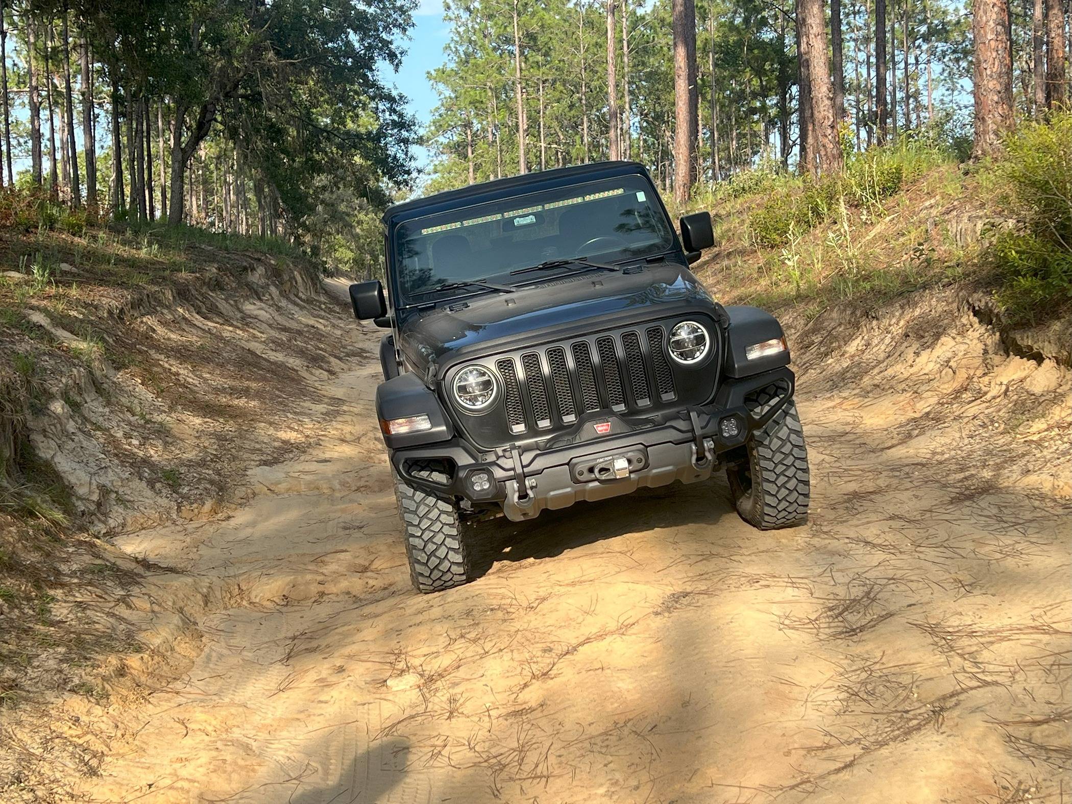 Jeep Wrangler JL Front End Friday!! Show those Front Ends off IMG_7166