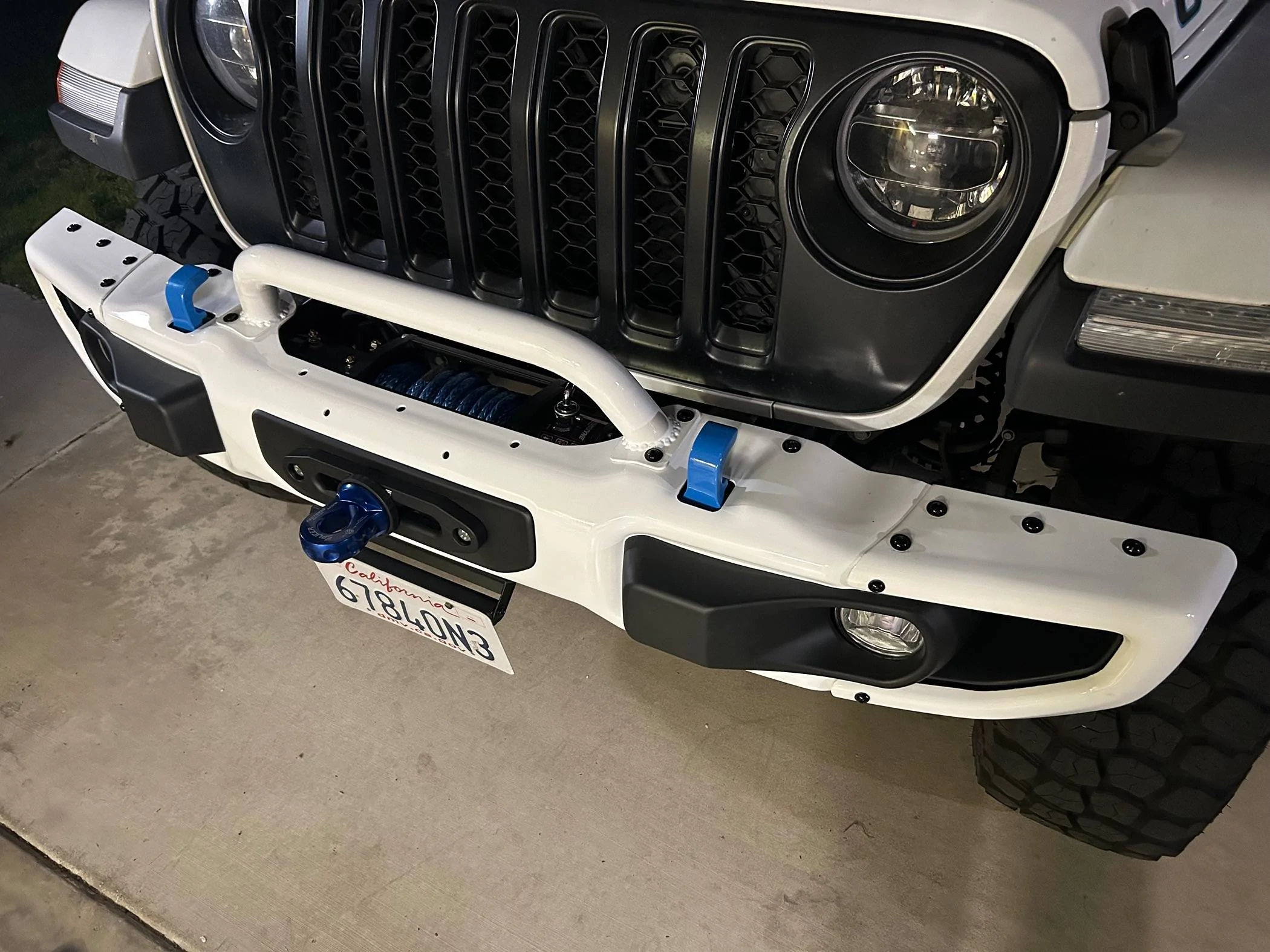 Jeep Wrangler JL Which winch hook/shackle do you guys recommend. IMG_3540