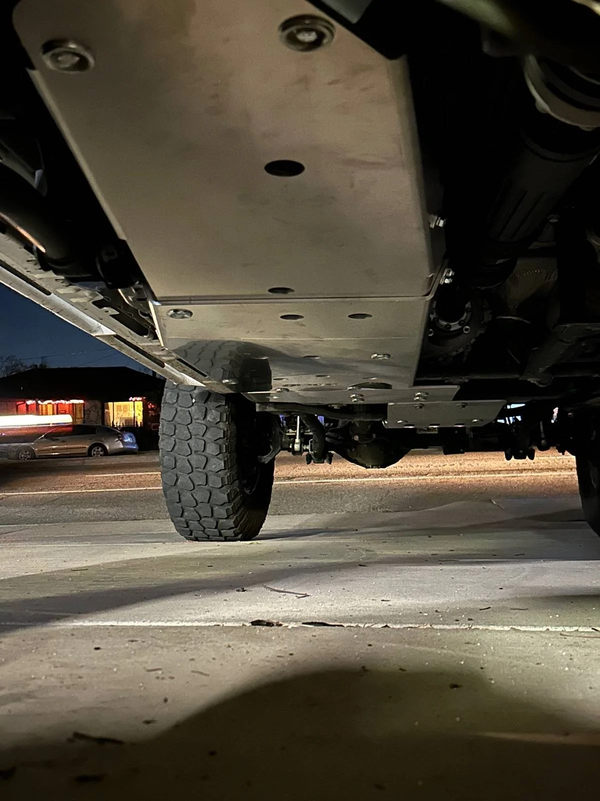 Jeep Wrangler JL Size up tires IMG_5509