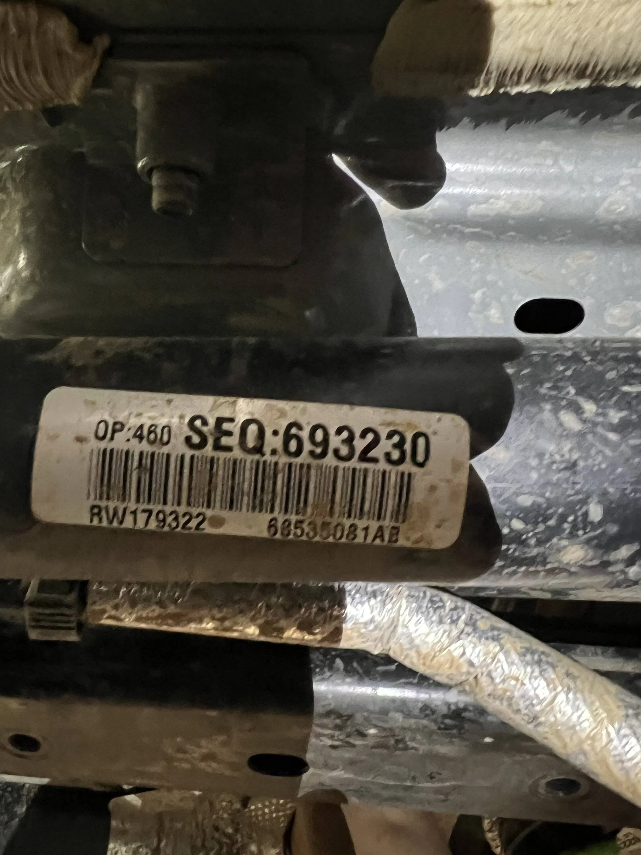 Jeep Wrangler JL Broken unknown canister IMG_5723