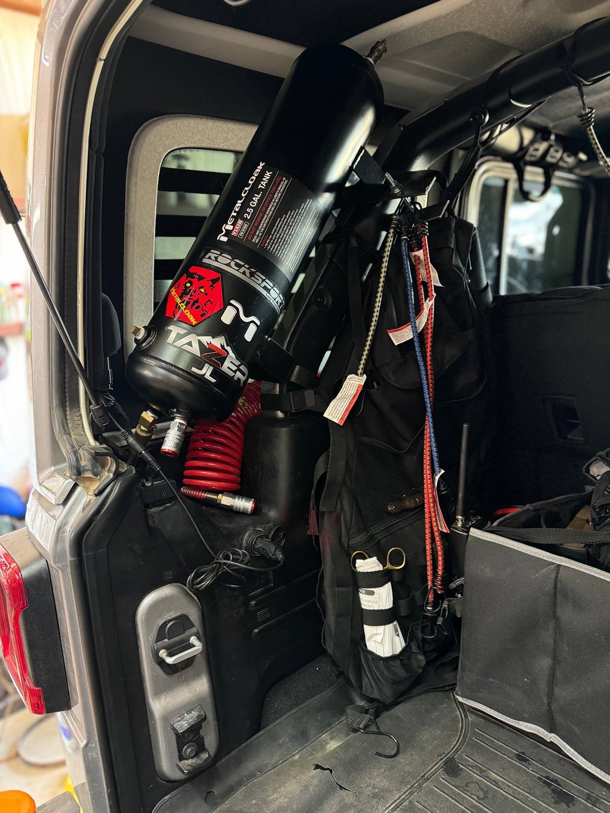 Jeep Wrangler JL ARB WITH AIR TANK INSTALL IMG_0597