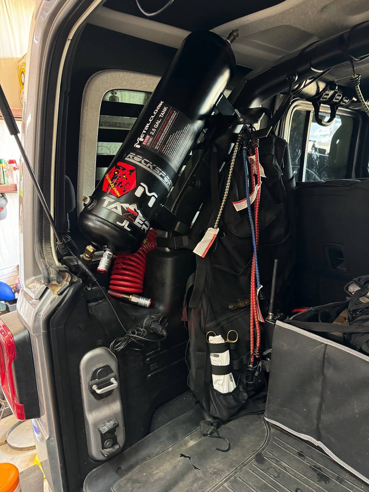 Jeep Wrangler JL ARB WITH AIR TANK INSTALL IMG_0596